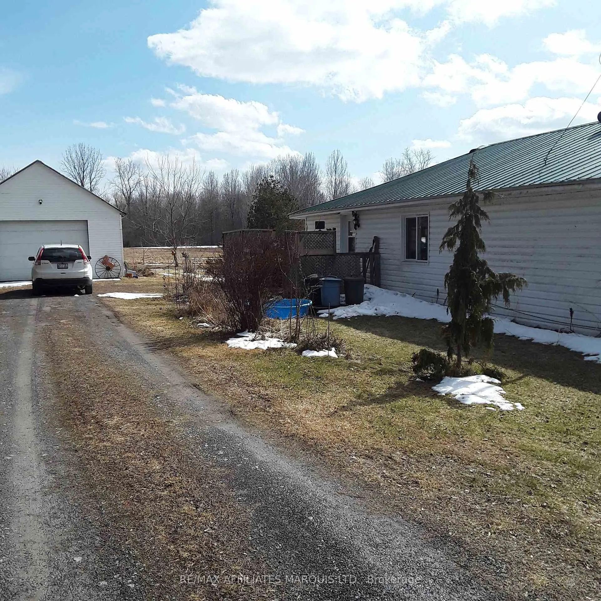 Front of 10390 Hanesville Road W