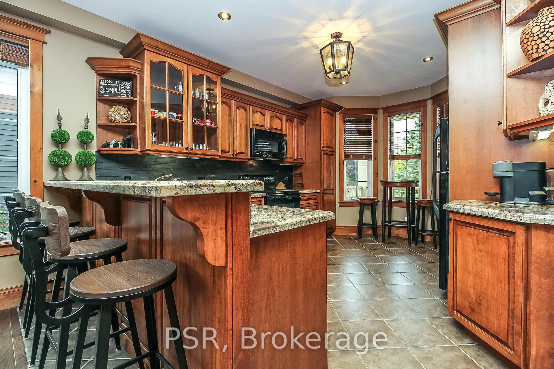 Photo 6 of 145 Snowbridge Way, Blue Mountains — HOMEH