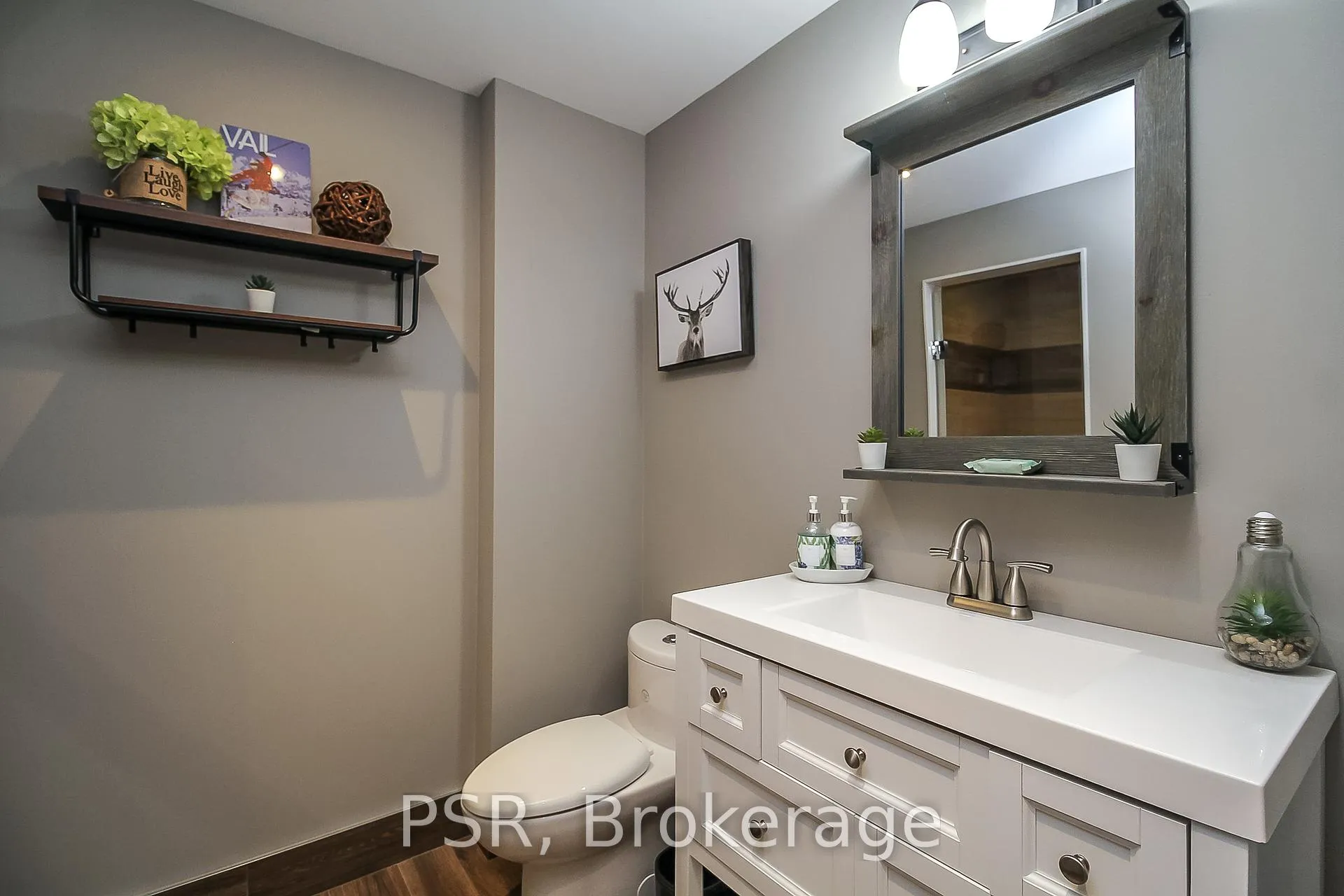 Photo 16 of 145 Snowbridge Way, Blue Mountains — HOMEH