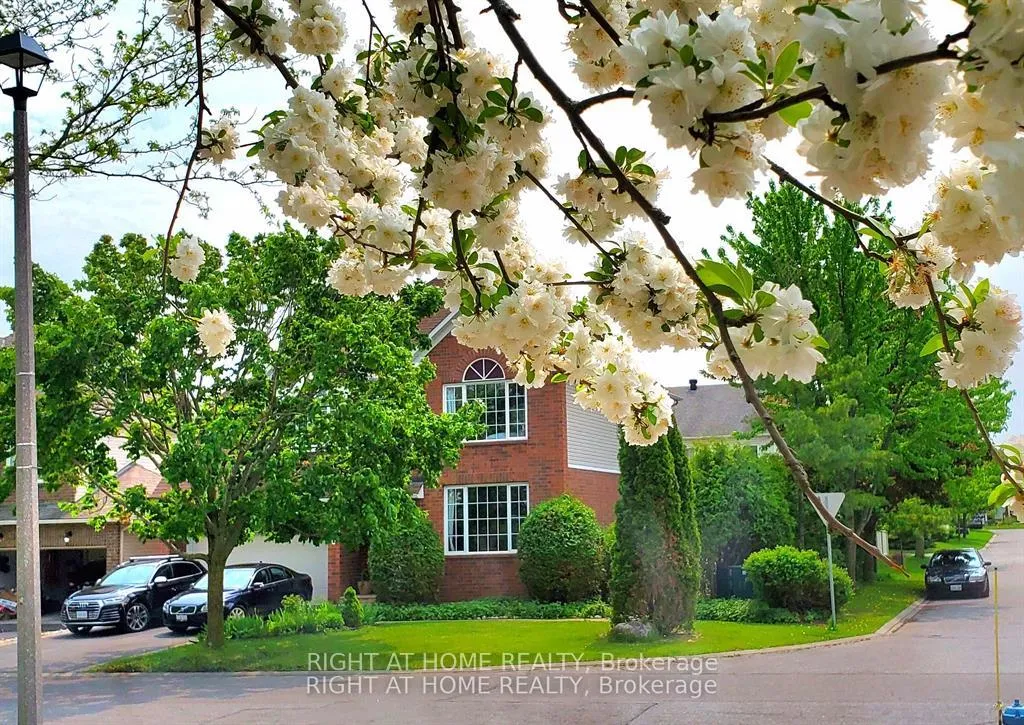 Photo 6 of 142 Windhurst Drive, Ottawa, Barrhaven East — HOMEH