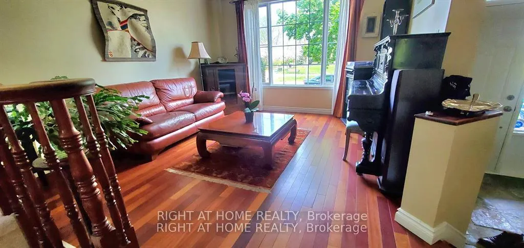 Photo 7 of 142 Windhurst Drive, Ottawa, Barrhaven East — HOMEH