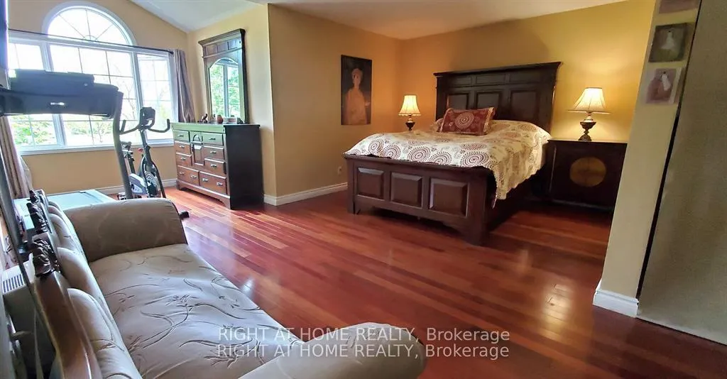 Photo 24 of 142 Windhurst Drive, Ottawa, Barrhaven East — HOMEH