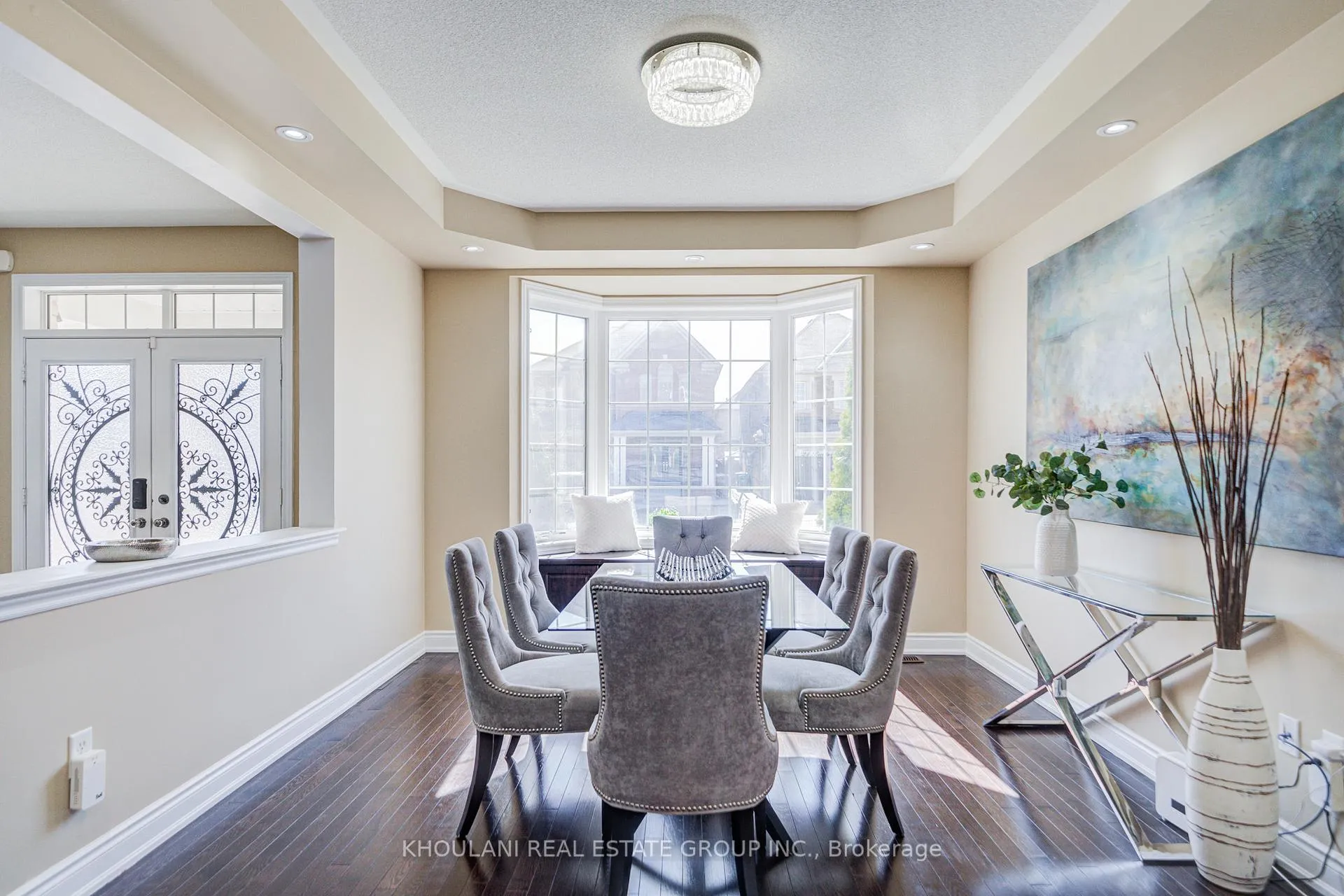 Photo 10 of 13 Brentwick Drive, Brampton, Credit Valley — HOMEH