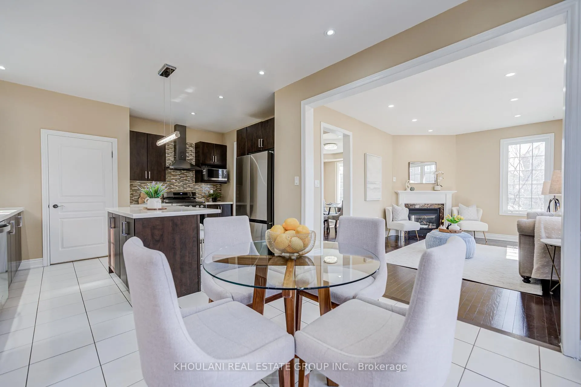 Photo 16 of 13 Brentwick Drive, Brampton, Credit Valley — HOMEH