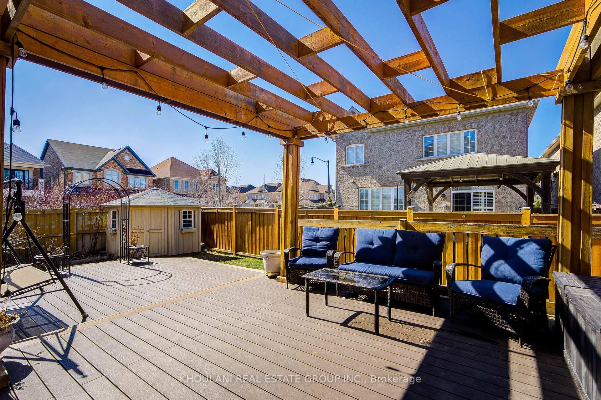 Photo 43 of 13 Brentwick Drive, Brampton, Credit Valley — HOMEH