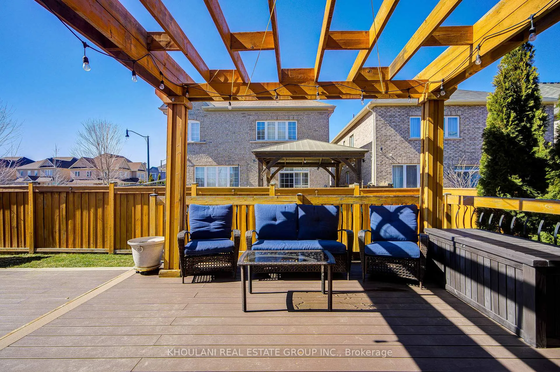 Photo 45 of 13 Brentwick Drive, Brampton, Credit Valley — HOMEH