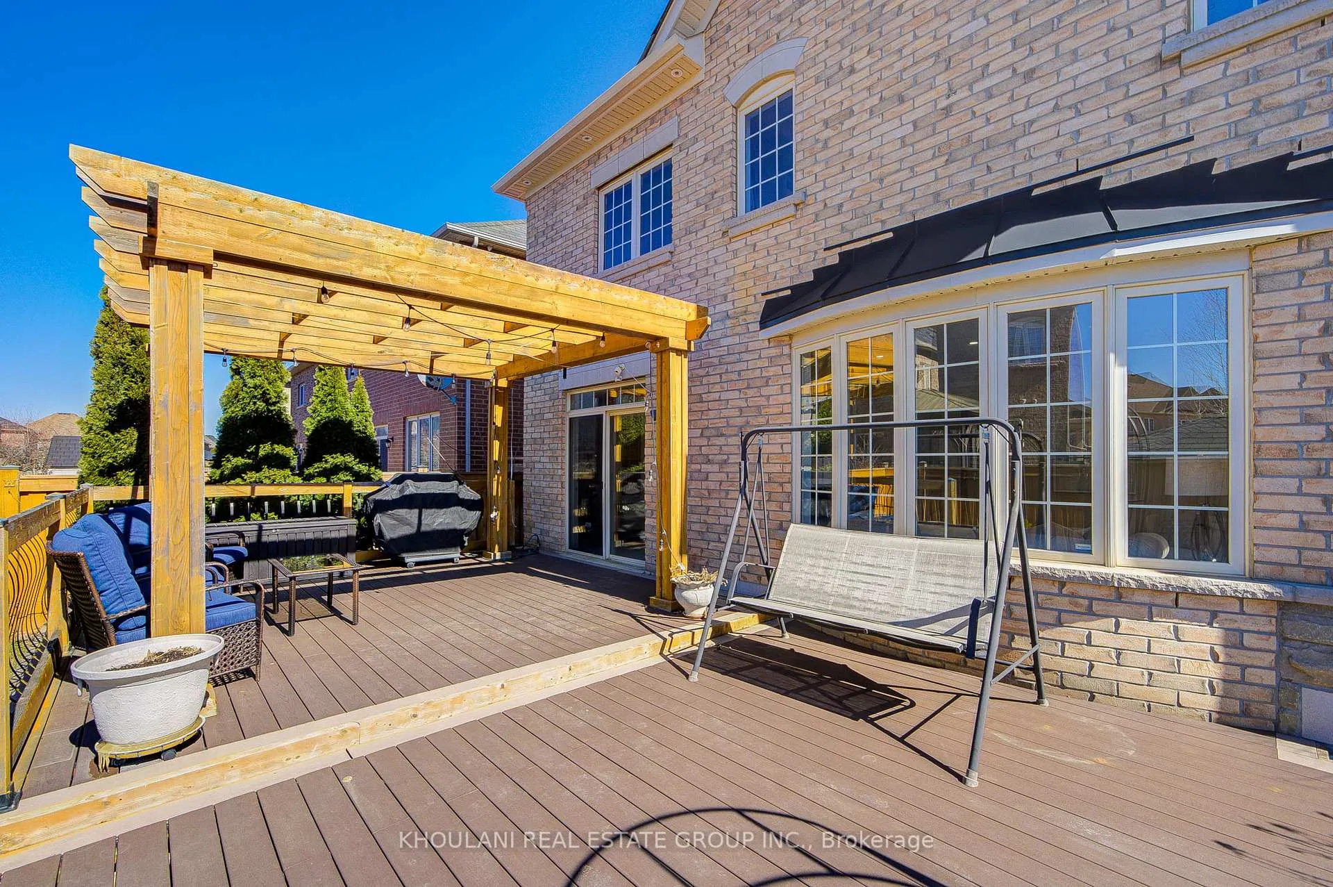 Photo 47 of 13 Brentwick Drive, Brampton, Credit Valley — HOMEH