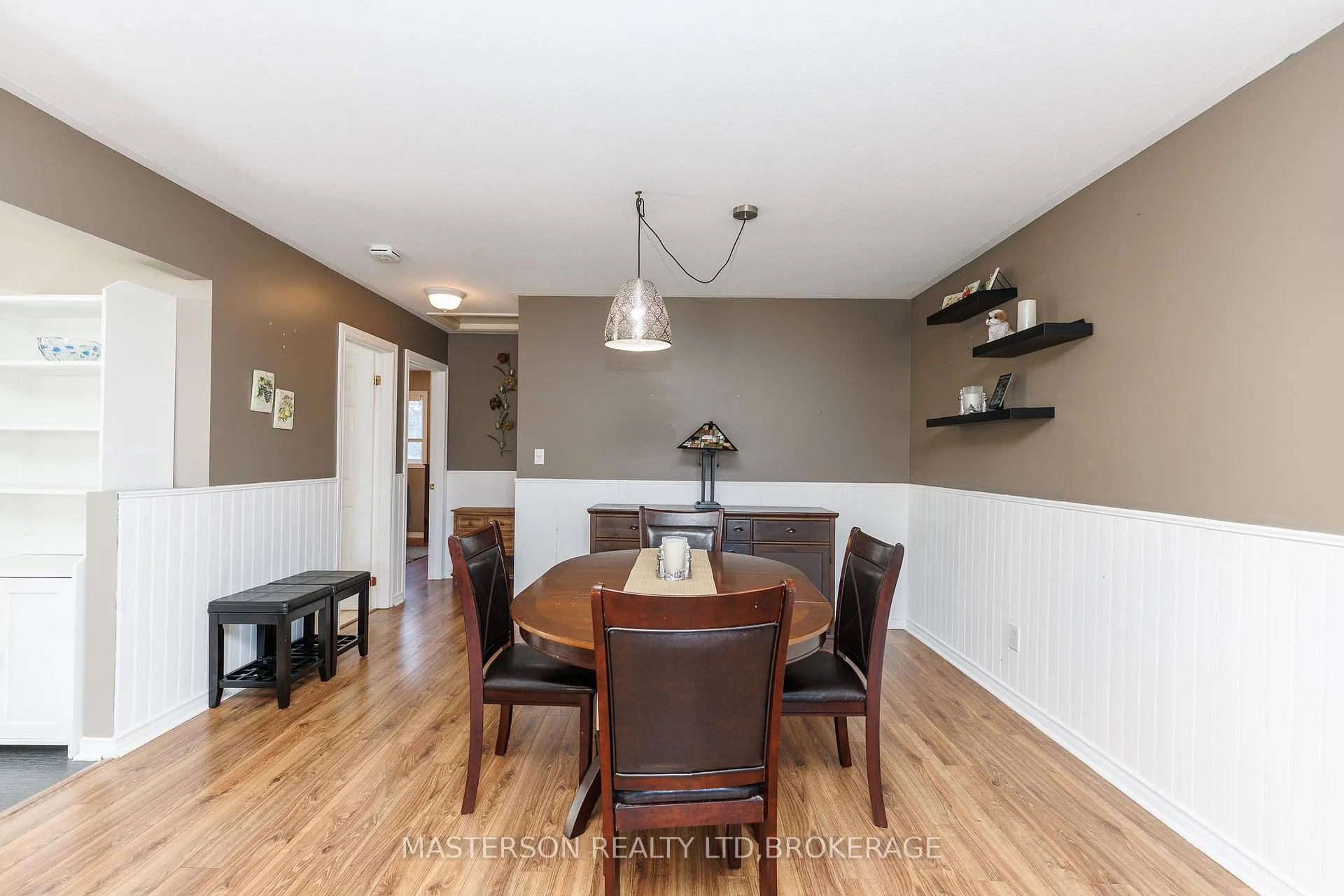 Photo 5 of 17 Lorne Street, St. Catharines, E. Chester — HOMEH