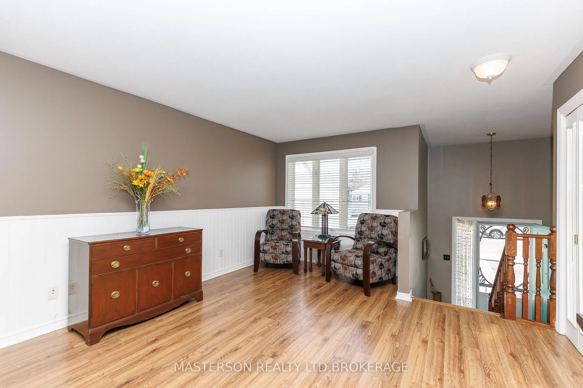 Photo 8 of 17 Lorne Street, St. Catharines, E. Chester — HOMEH