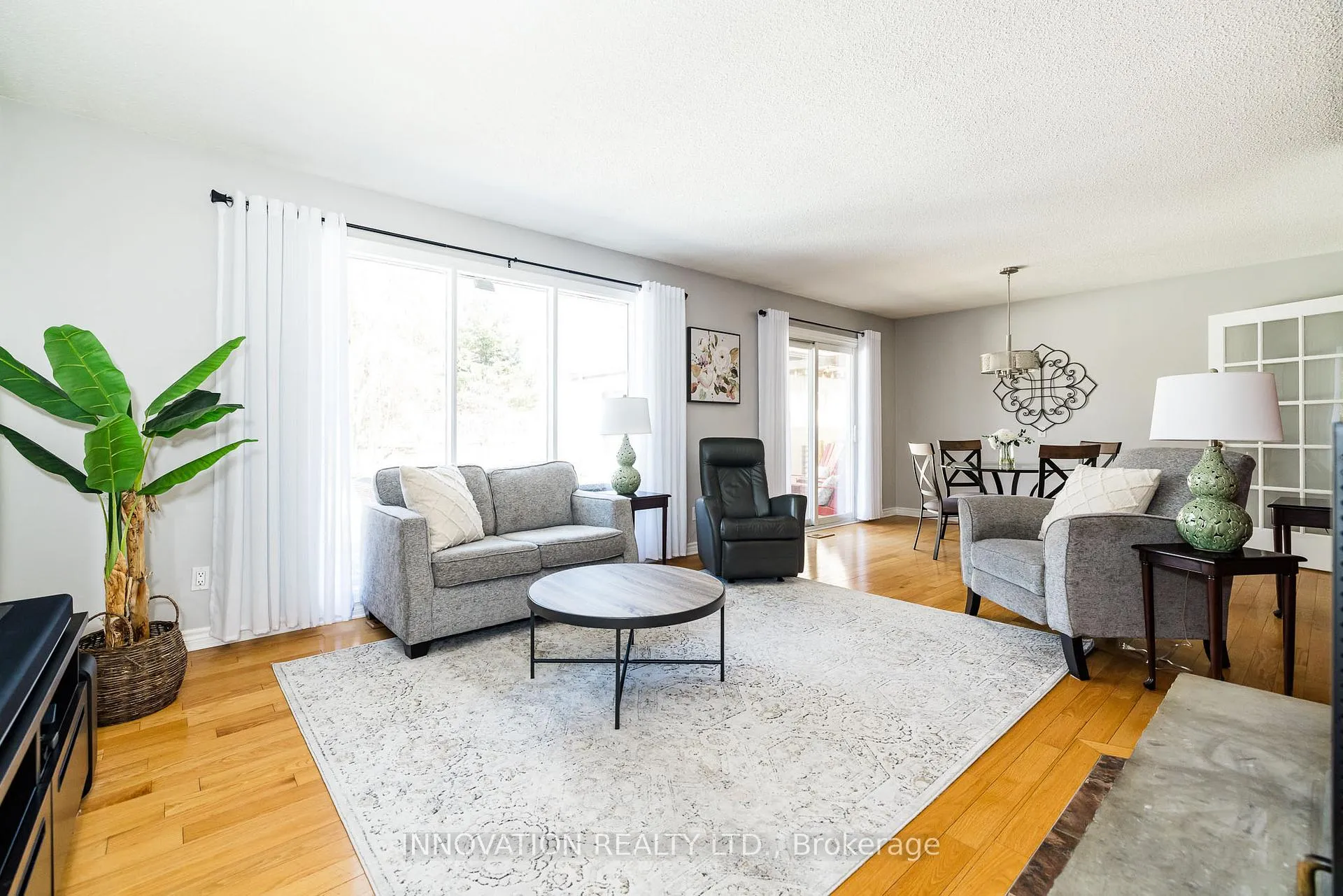 Photo 5 of 1303 Fairway Drive, Ottawa, Manotick South to Roger Stevens — HOMEH