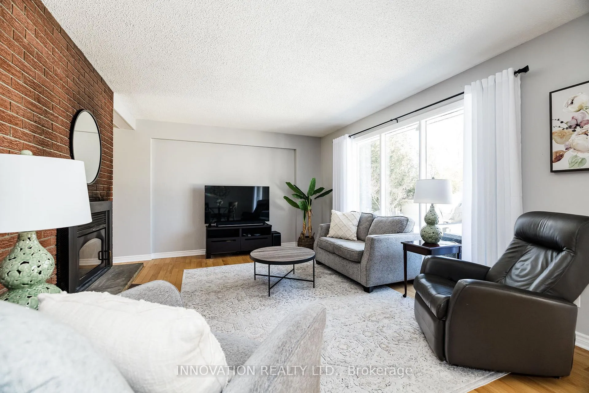 Photo 6 of 1303 Fairway Drive, Ottawa, Manotick South to Roger Stevens — HOMEH