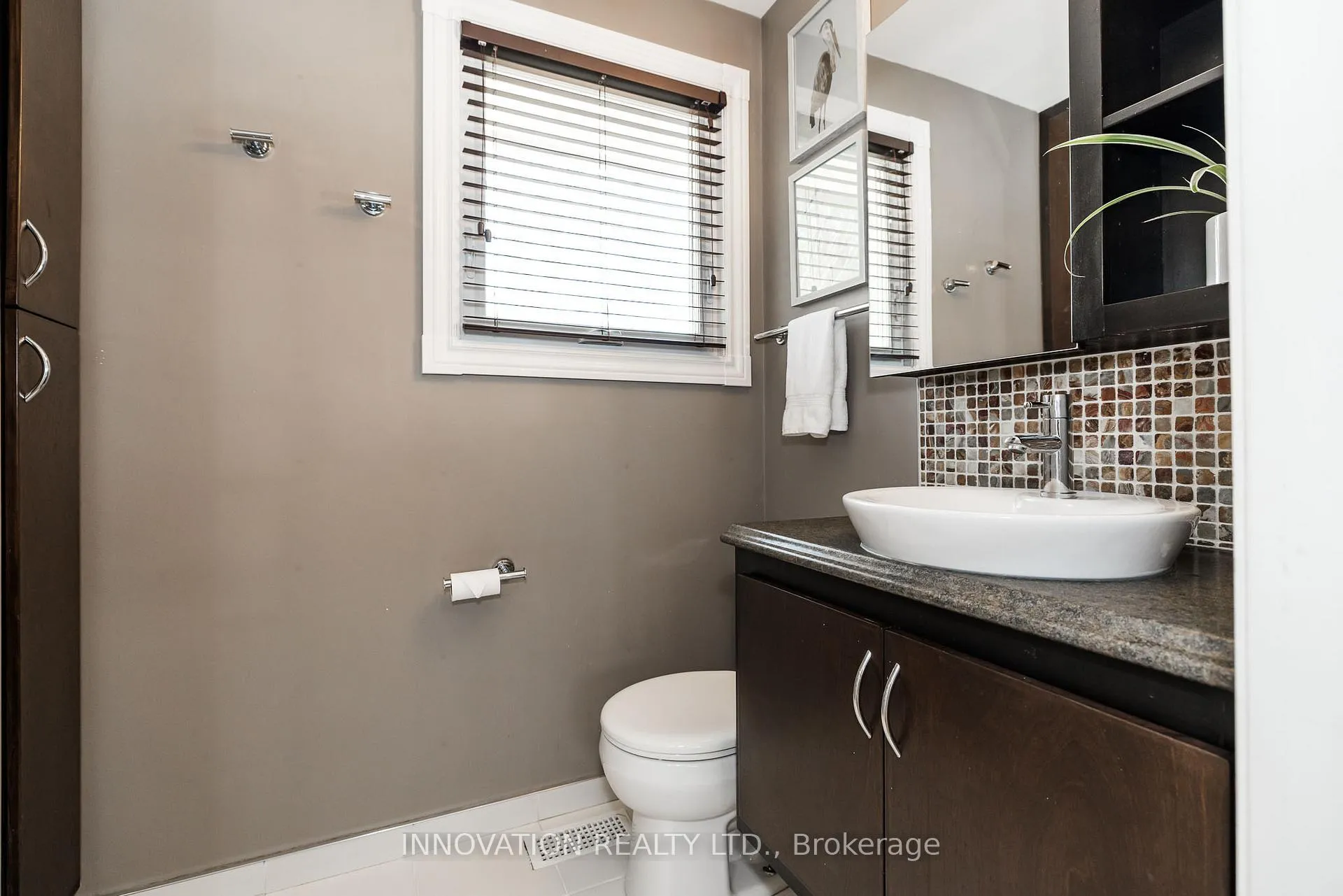 Photo 16 of 1303 Fairway Drive, Ottawa, Manotick South to Roger Stevens — HOMEH