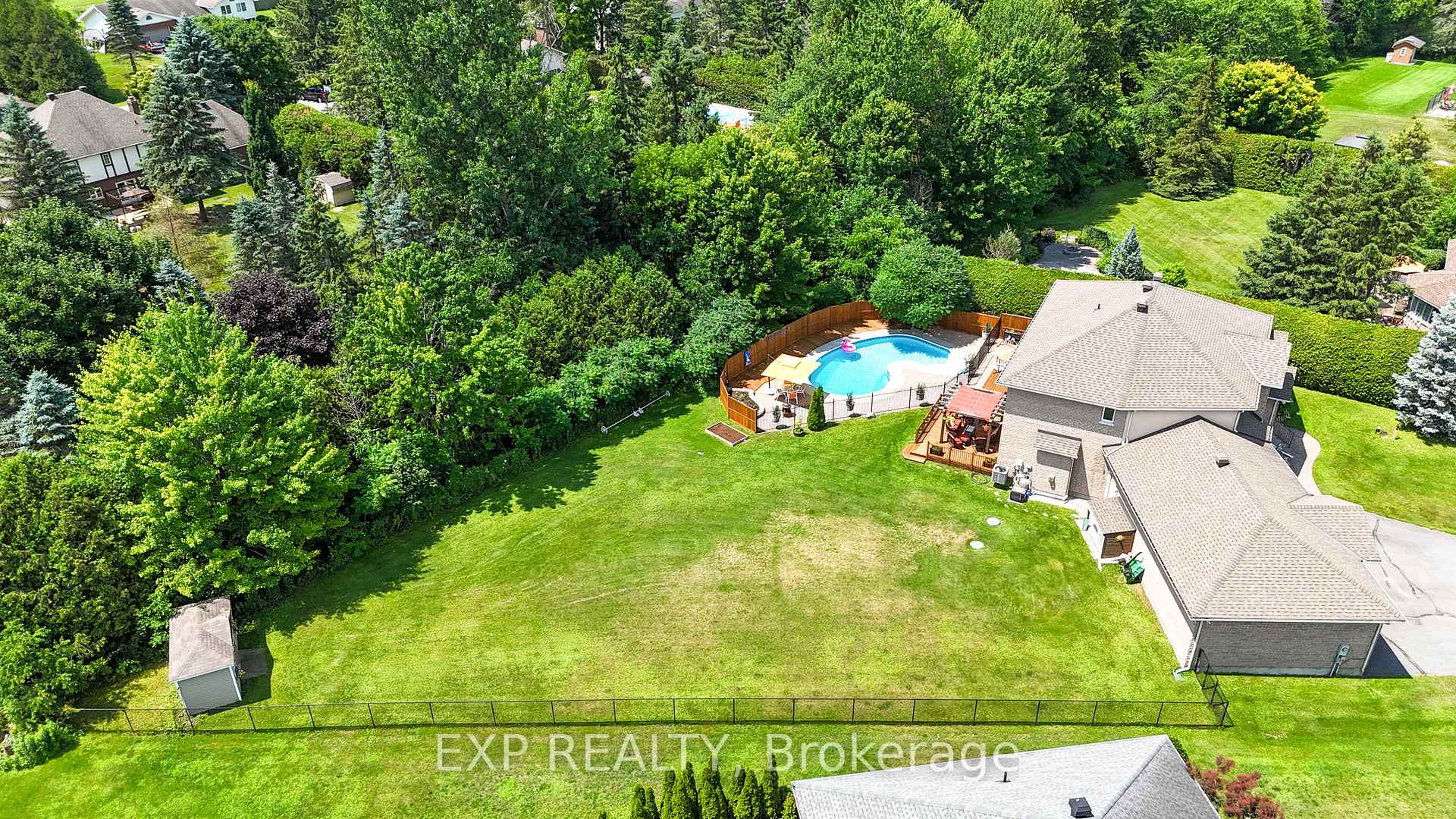 Photo 2 of 1125 Waterpark Place, Ottawa, Manotick Long Island & Nicholls Island — HOMEH