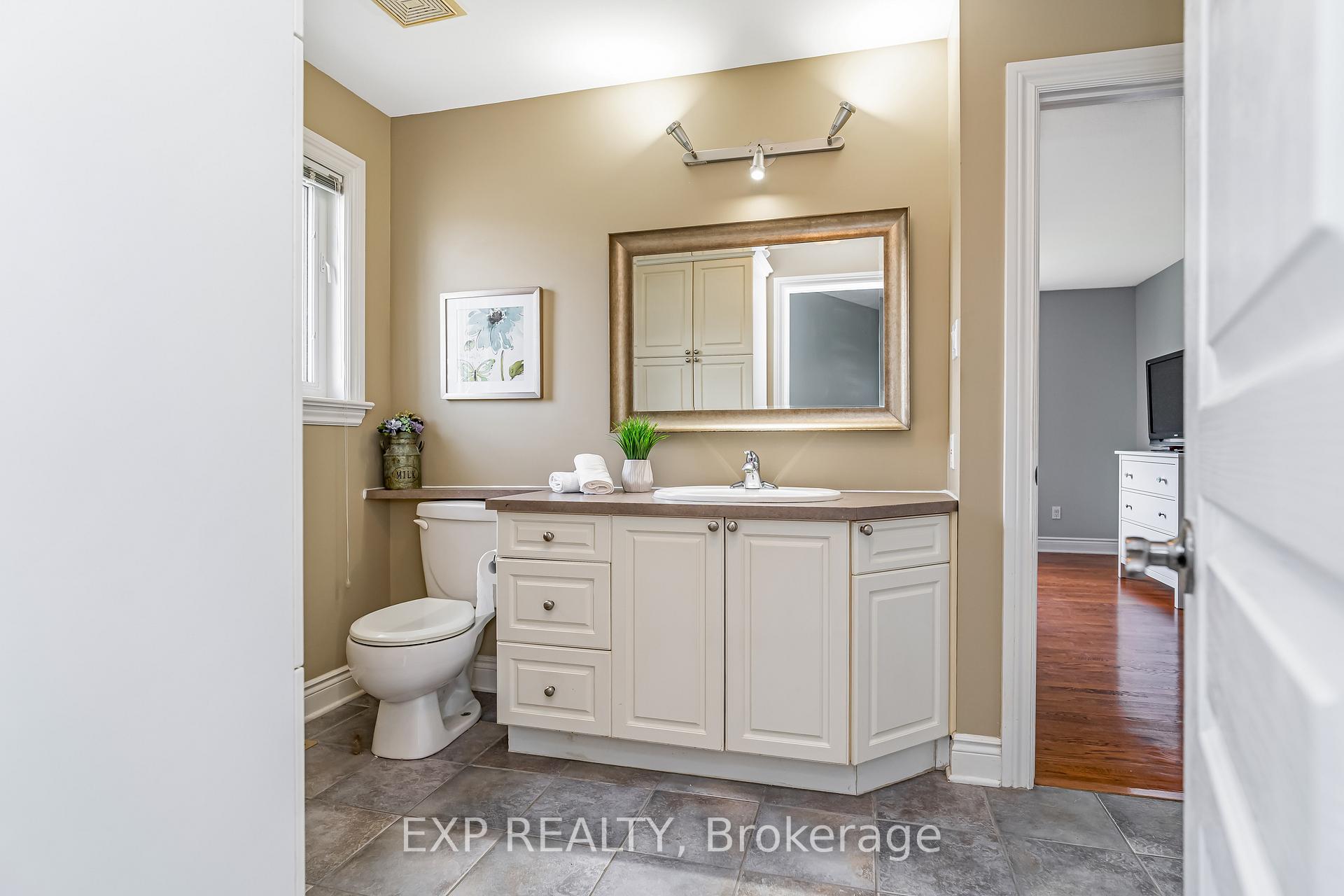 Photo 25 of 1125 Waterpark Place, Ottawa, Manotick Long Island & Nicholls Island — HOMEH