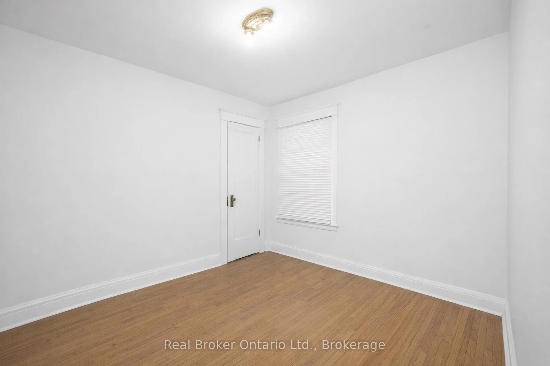 Photo 22 of 43 Sterling Street, Hamilton, Westdale — HOMEH