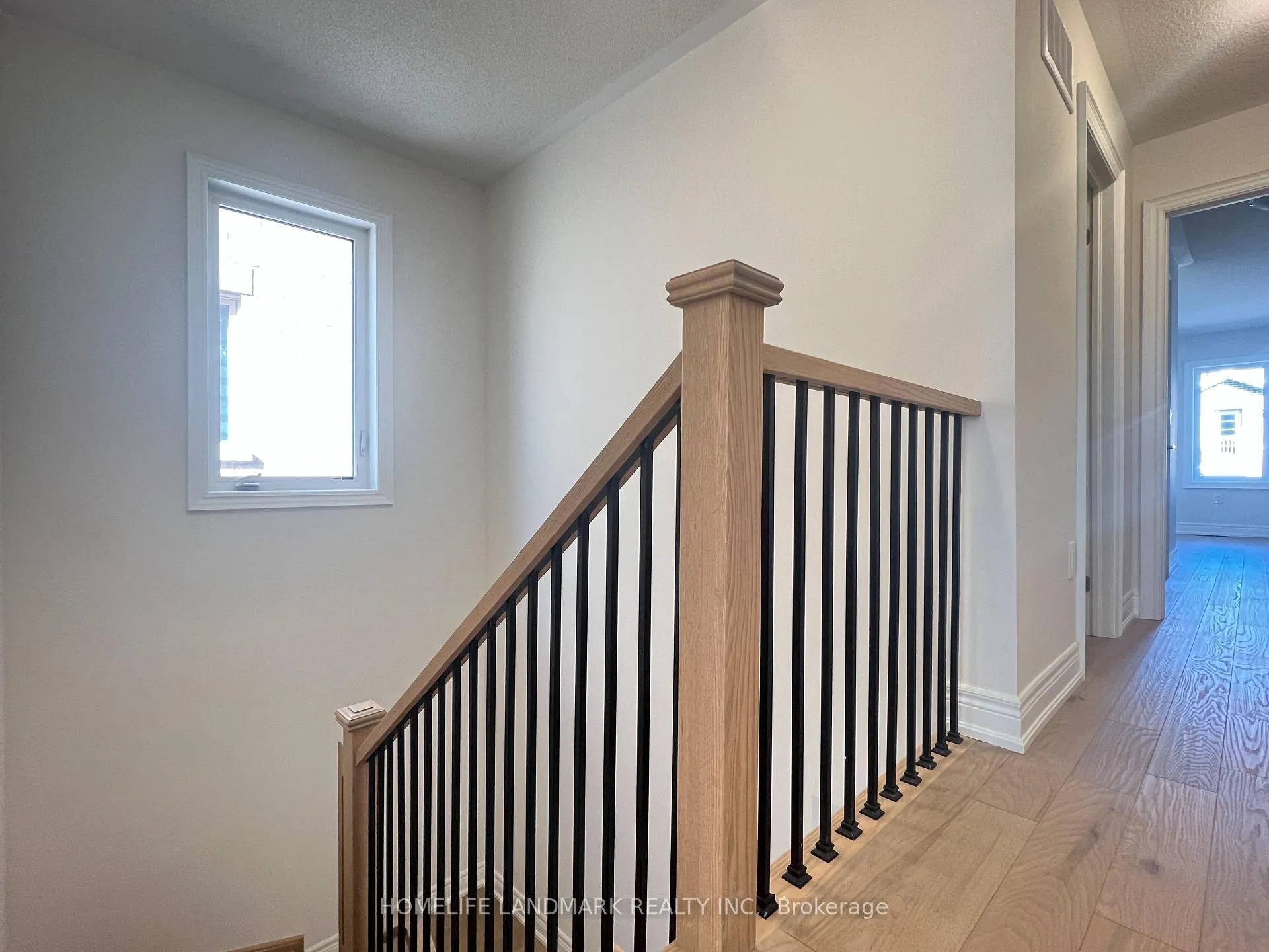 Photo 7 of 2808 Tippett Mews, Pickering, Rural Pickering — HOMEH
