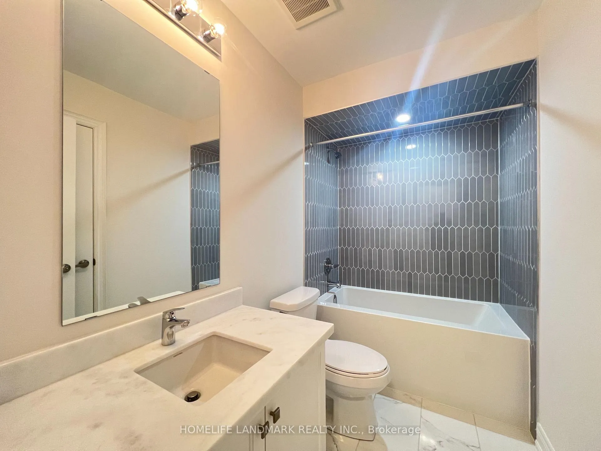 Photo 11 of 2808 Tippett Mews, Pickering, Rural Pickering — HOMEH