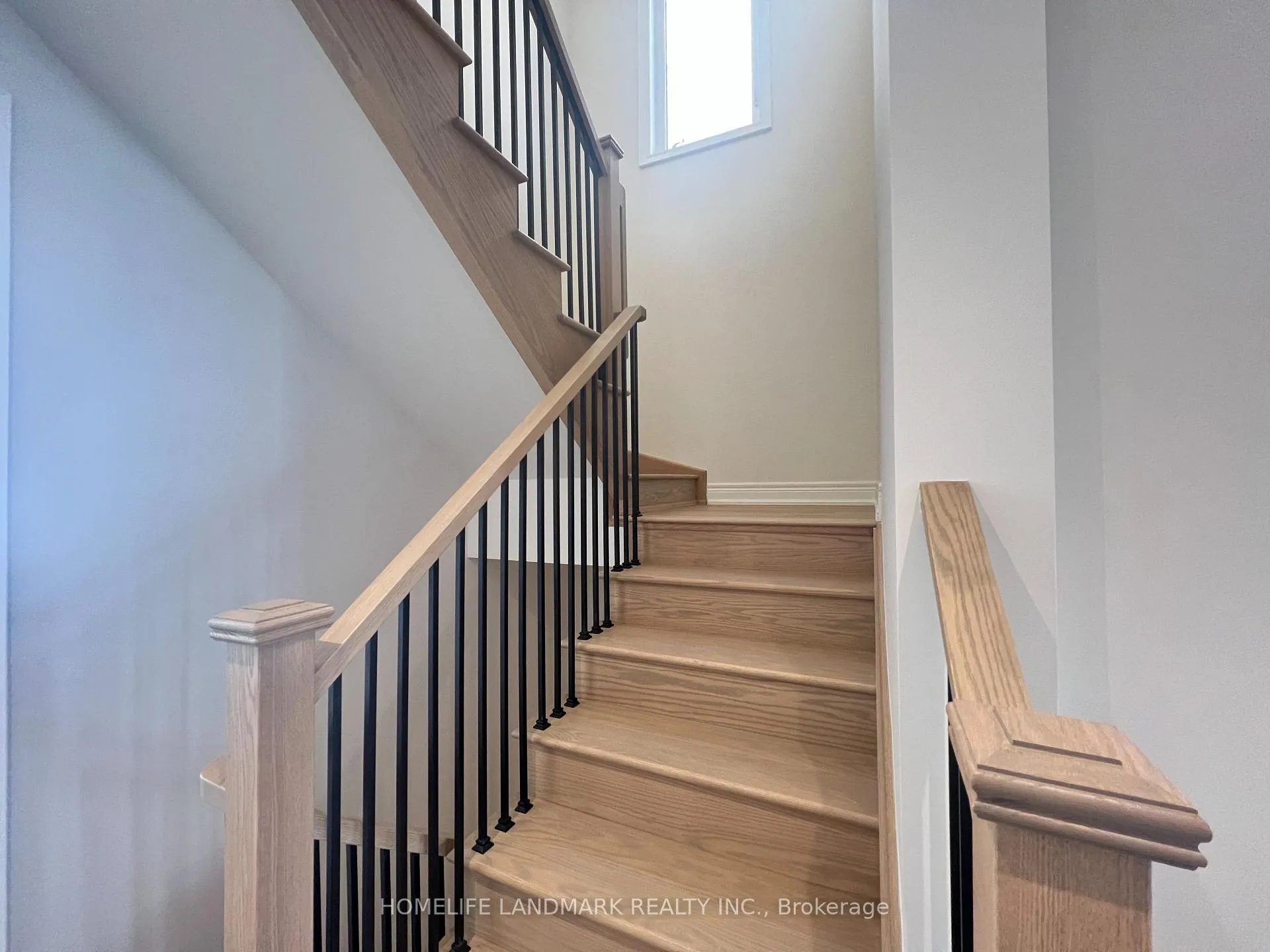 Photo 12 of 2808 Tippett Mews, Pickering, Rural Pickering — HOMEH