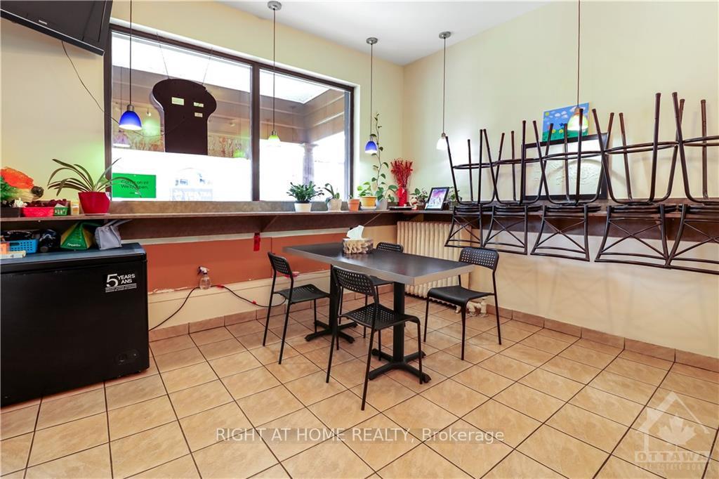 Photo 4 of 508 Rideau Street, Ottawa, Sandy Hill — HOMEH