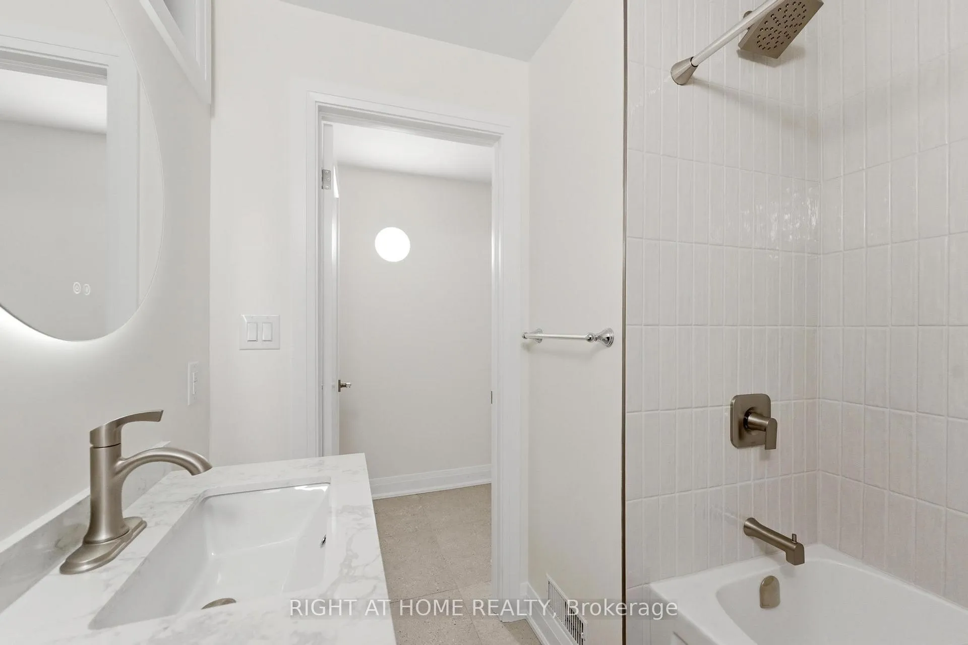Photo 18 of Unit LOWER, 187 Oak Avenue, Hamilton, Landsdale — HOMEH