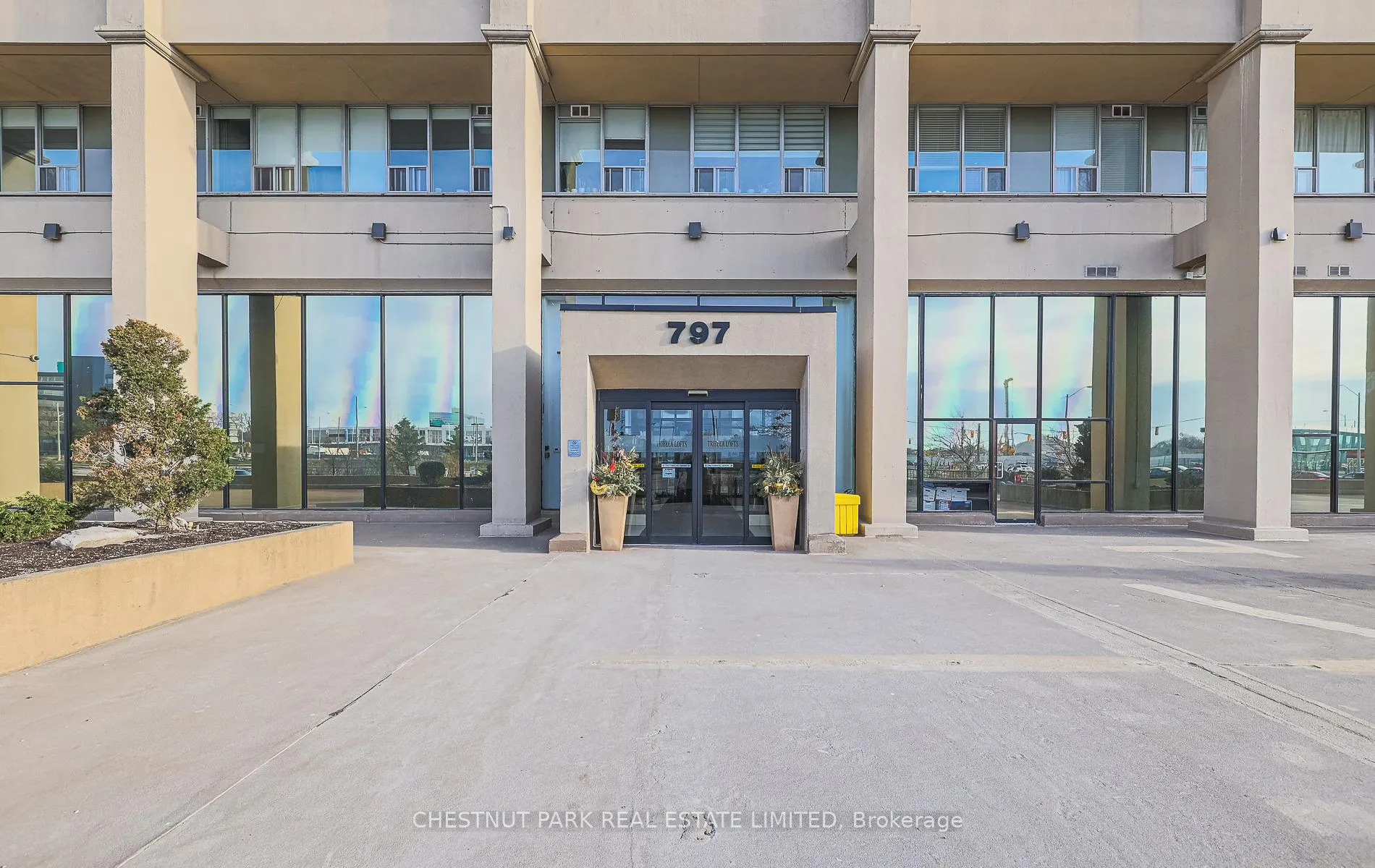 Photo 2 of Unit UPH206, 797 Don Mills Road, Toronto, Flemingdon Park — HOMEH
