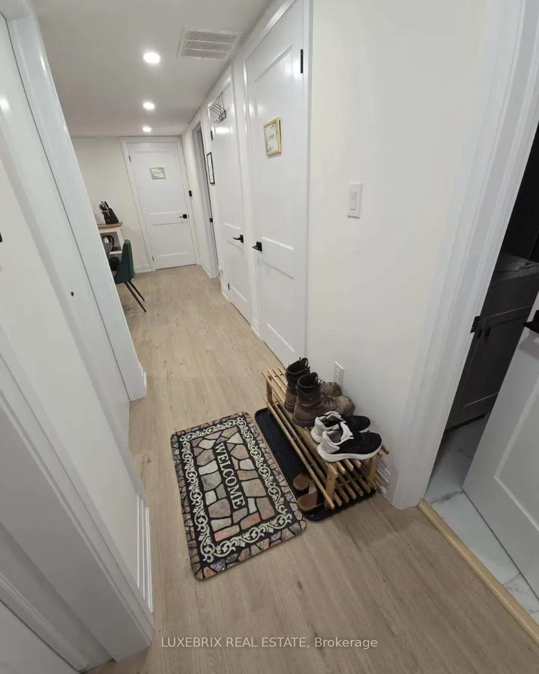 Photo 18 of 1025 Wayne Place, Burlington, LaSalle — HOMEH