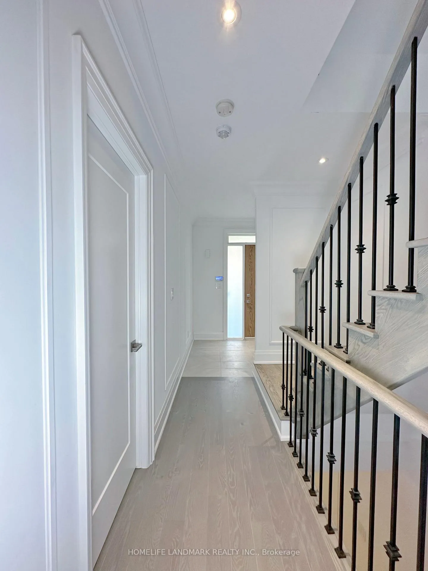 Photo 2 of 45 Gandhi Lane, Markham, Commerce Valley — HOMEH