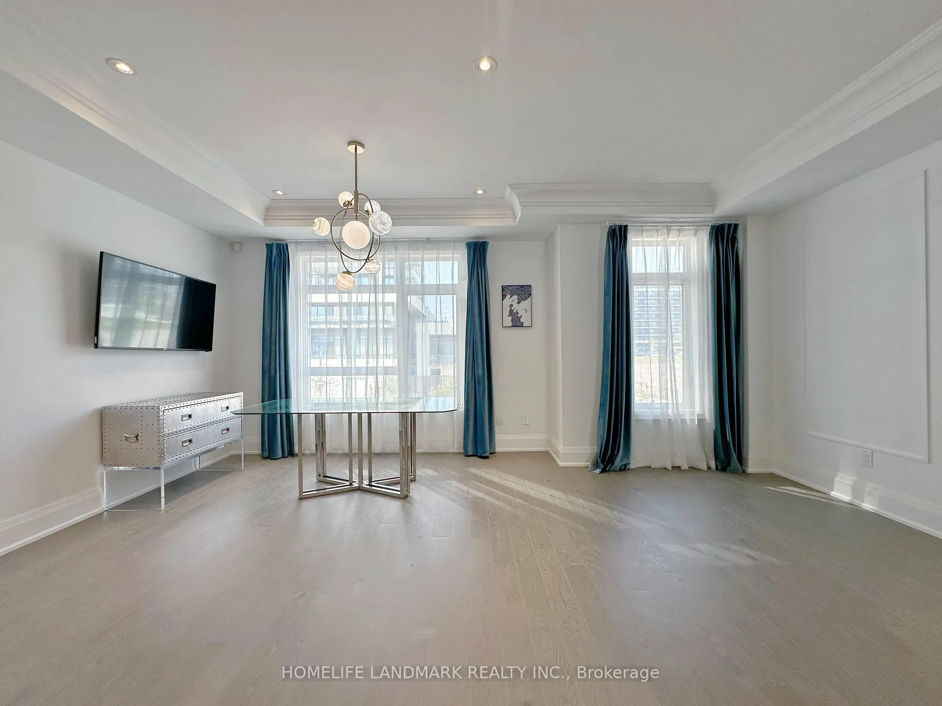 Photo 6 of 45 Gandhi Lane, Markham, Commerce Valley — HOMEH