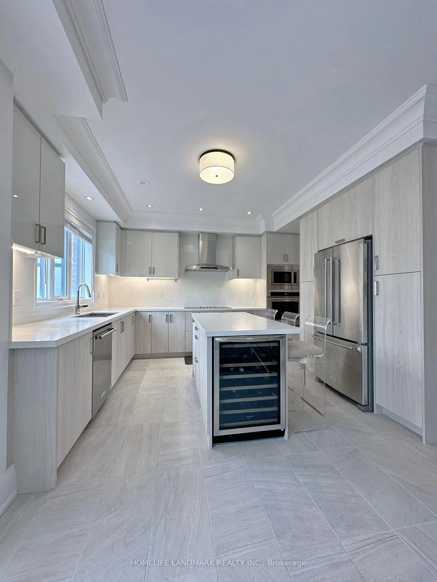 Photo 12 of 45 Gandhi Lane, Markham, Commerce Valley — HOMEH