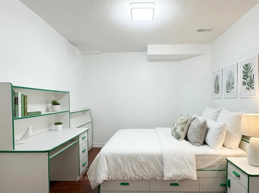 Photo 2 of Unit Basement, 68 Sandham Crescent, Markham, Middlefield — HOMEH