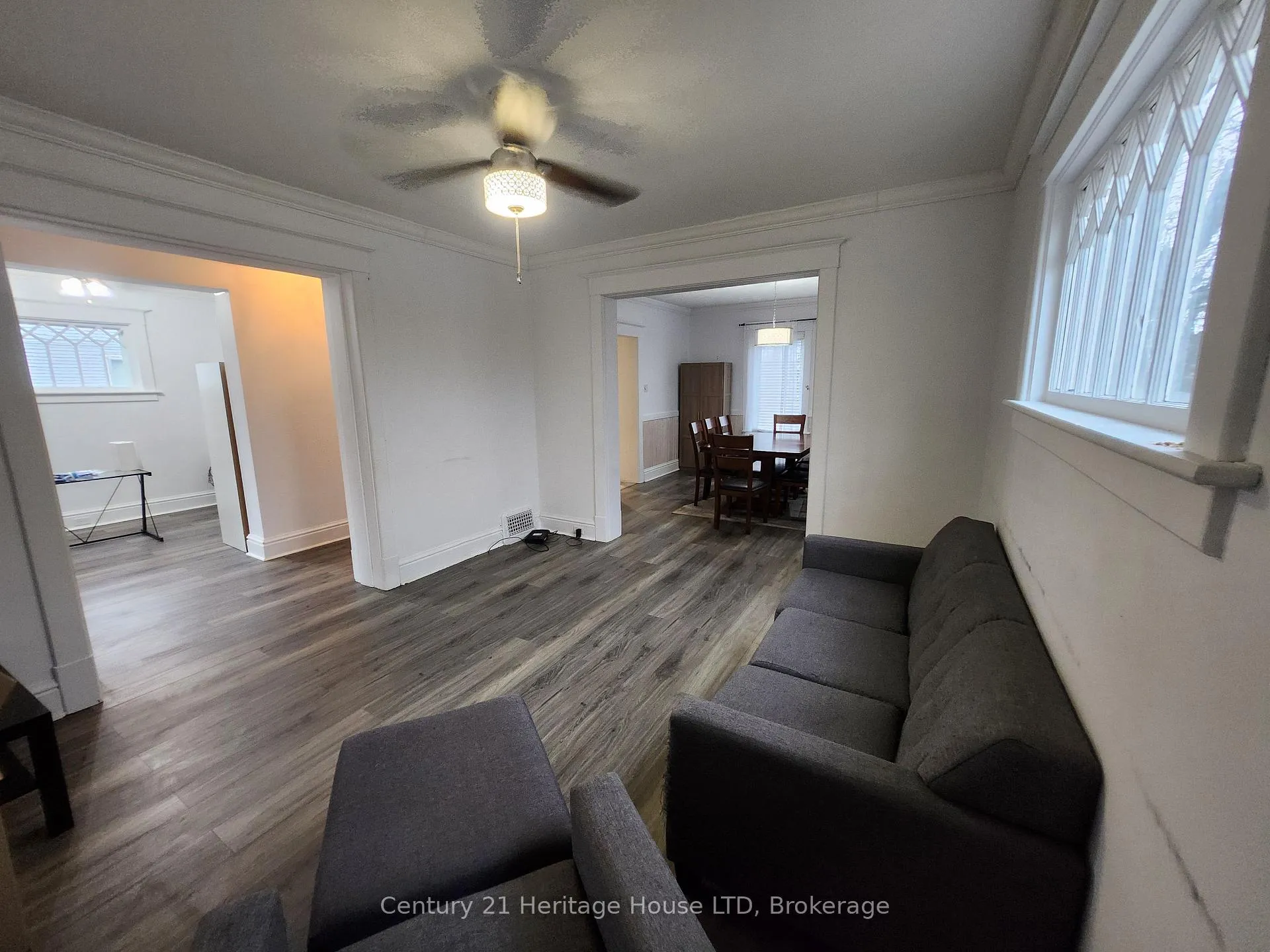Photo 8 of 8269 Willoughby Drive, Niagara Falls, Chippawa — HOMEH