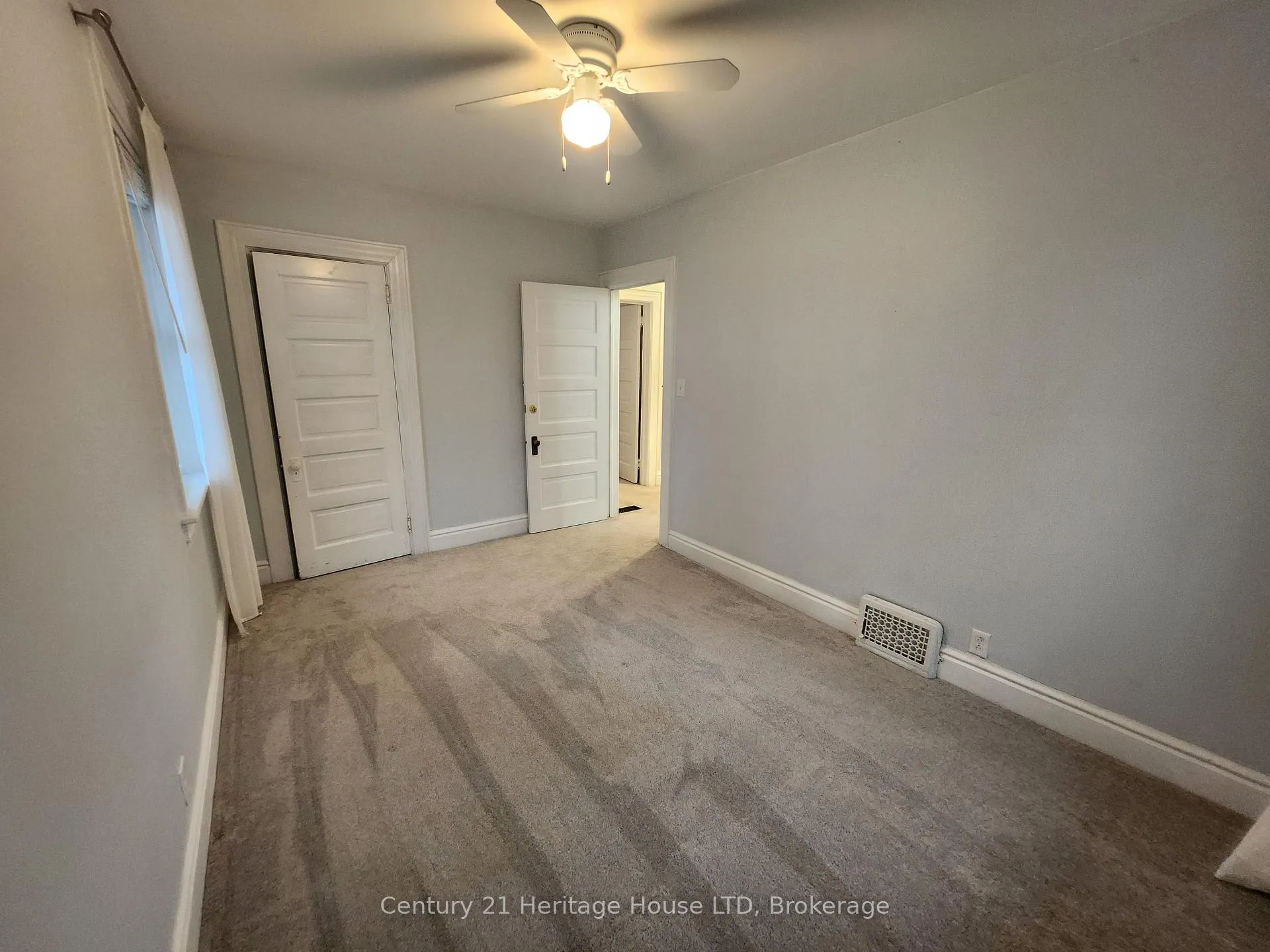 Photo 19 of 8269 Willoughby Drive, Niagara Falls, Chippawa — HOMEH