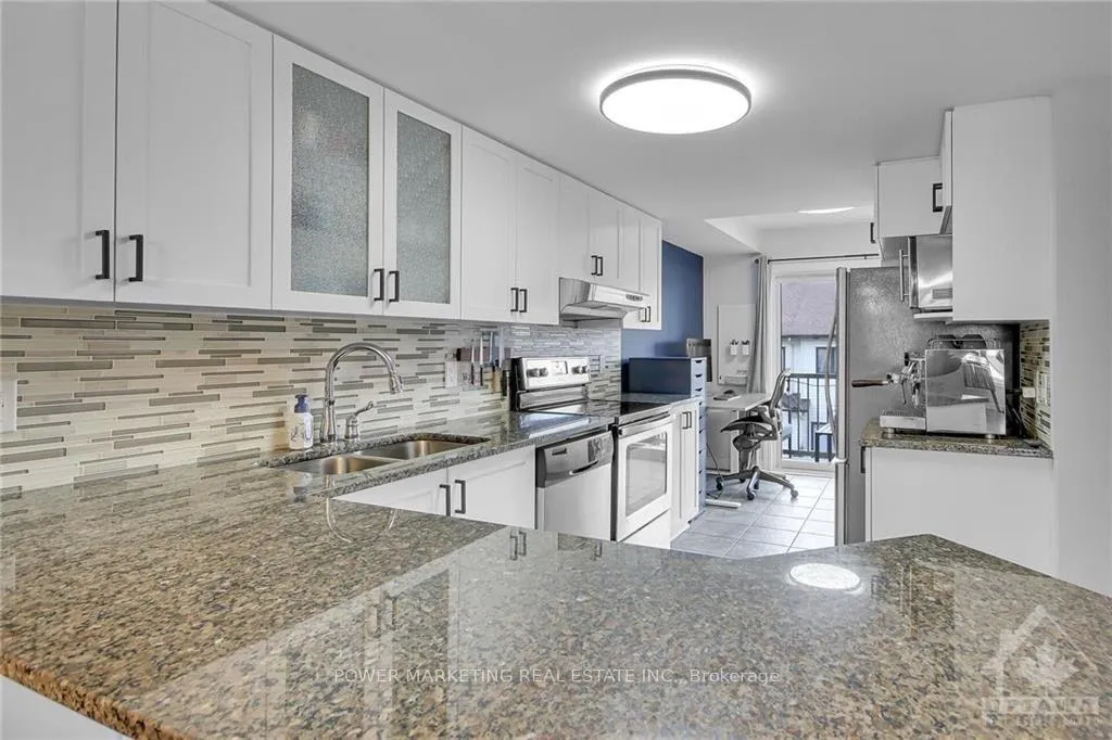 Photo 2 of Unit 38, 112 Bluestone Private, Ottawa, Avalon West — HOMEH