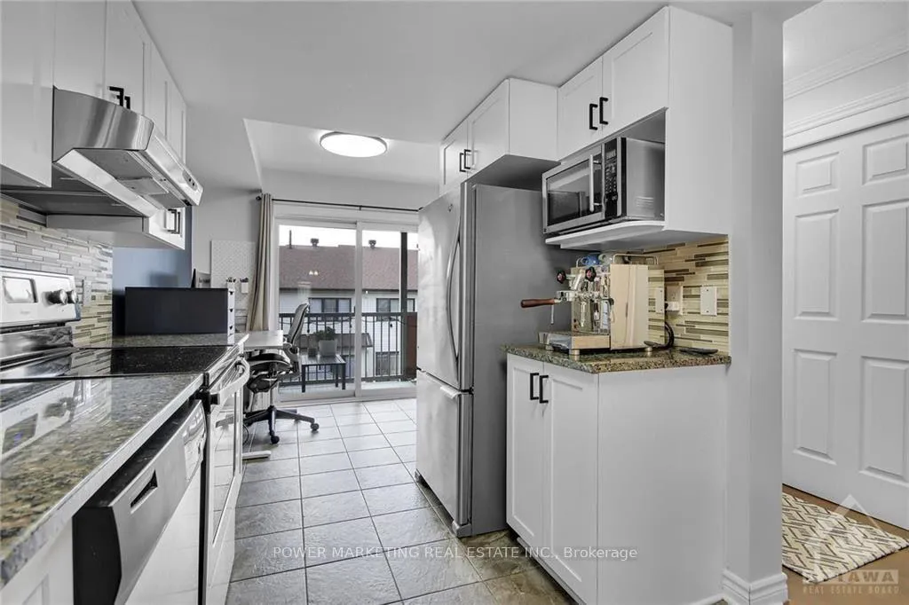 Photo 4 of Unit 38, 112 Bluestone Private, Ottawa, Avalon West — HOMEH