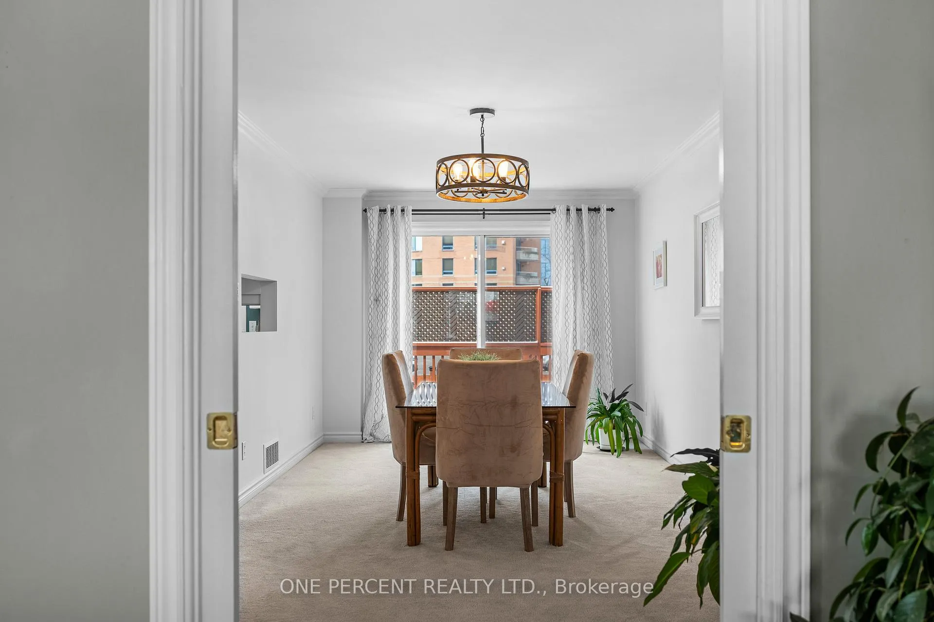 Photo 17 of 30 Maplehurst Avenue, Ottawa, Bayshore — HOMEH