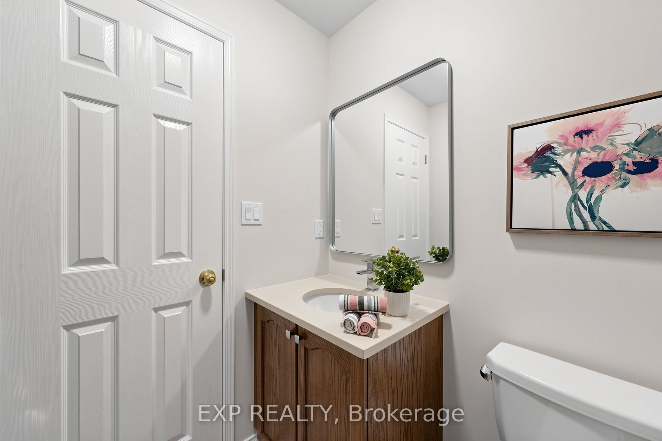 Photo 16 of 101 Cookview Drive, Brampton, Sandringham-Wellington — HOMEH