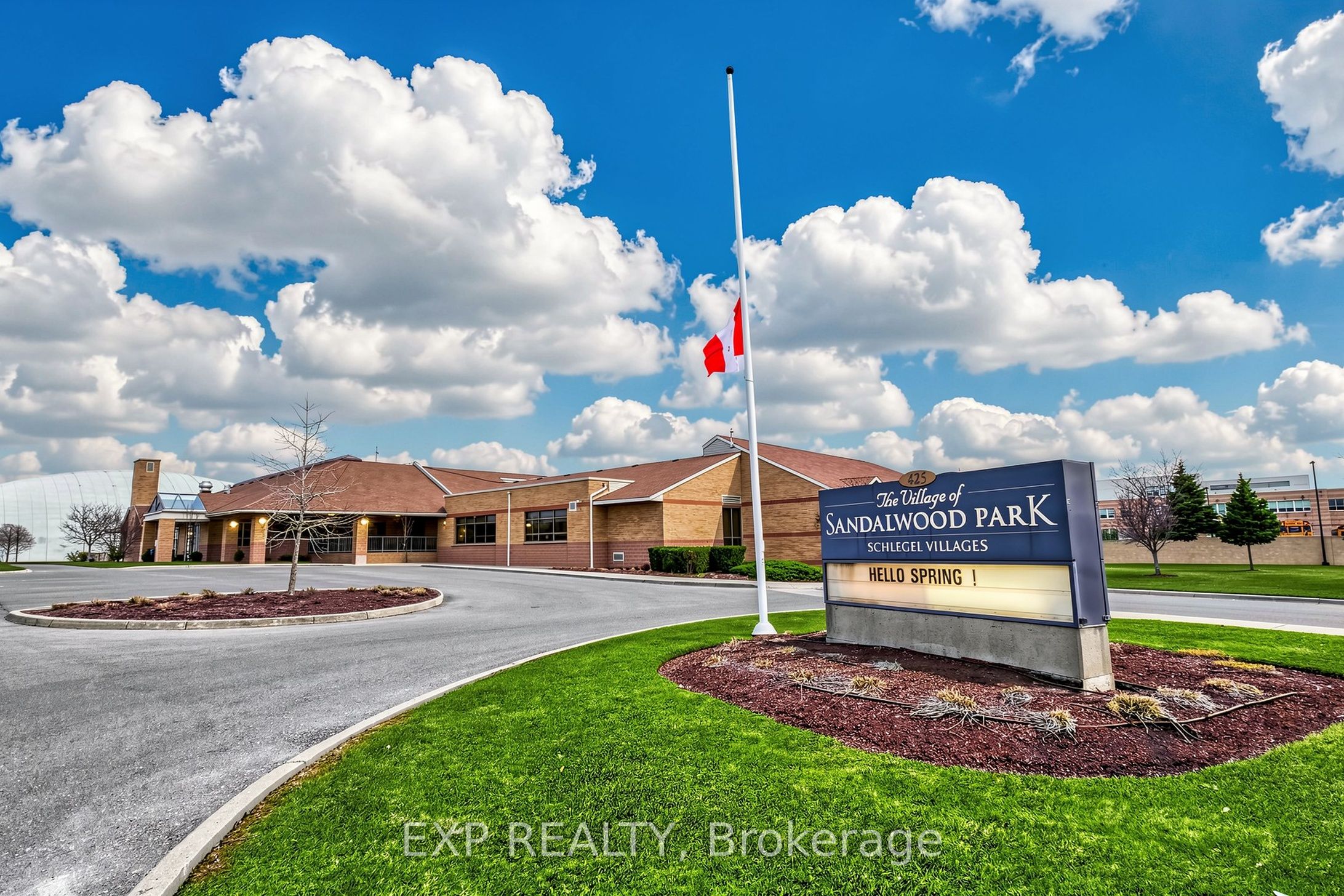Photo 49 of 101 Cookview Drive, Brampton, Sandringham-Wellington — HOMEH