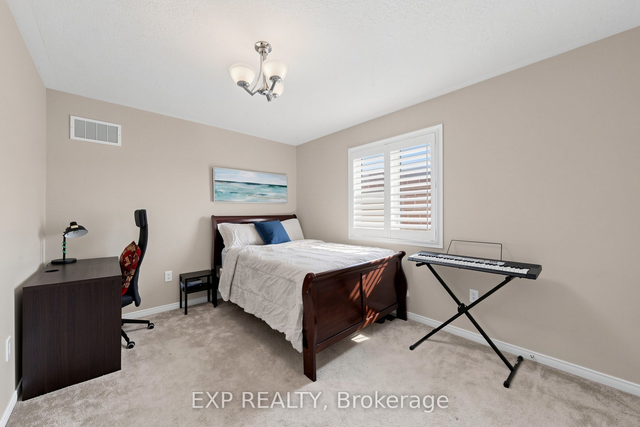 Photo 22 of 101 Cookview Drive, Brampton, Sandringham-Wellington — HOMEH