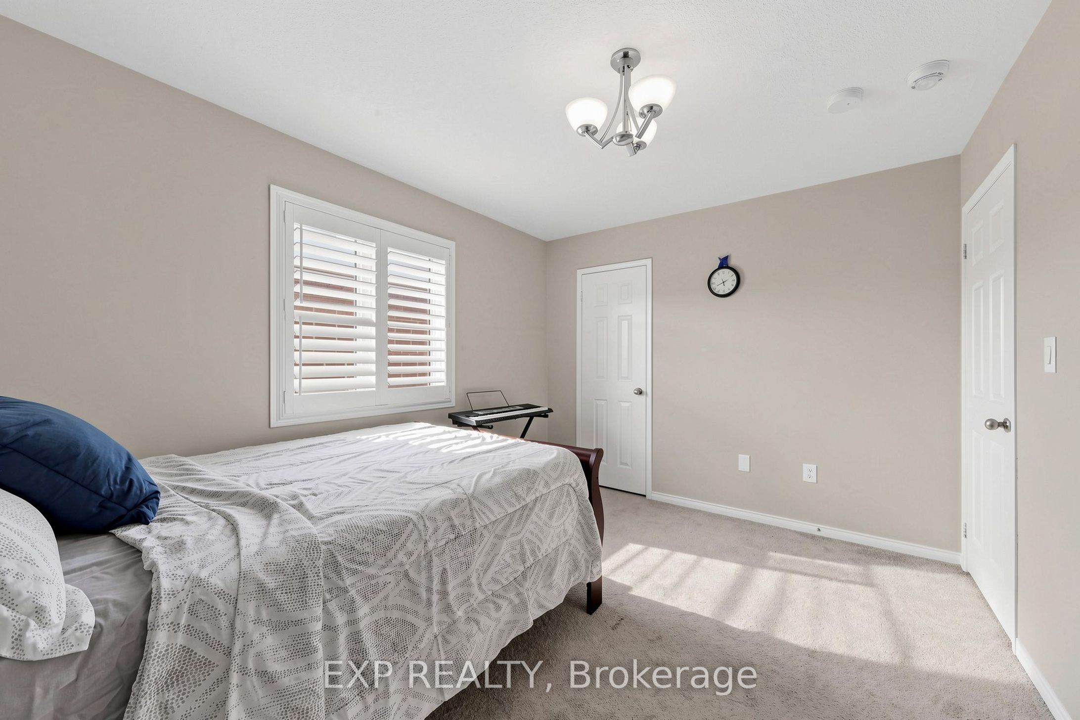 Photo 24 of 101 Cookview Drive, Brampton, Sandringham-Wellington — HOMEH