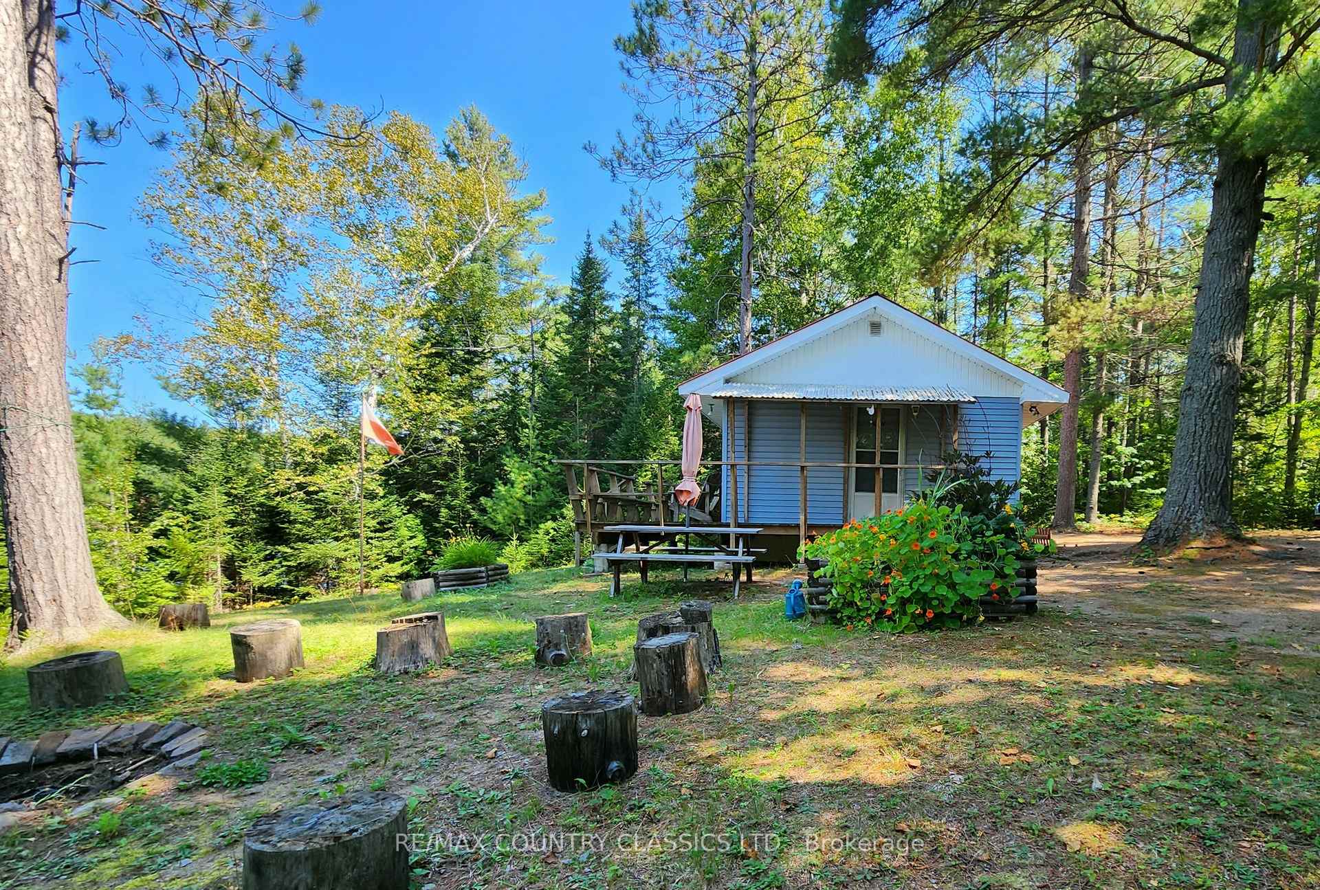 Photo 5 of 111 Suncrest Lane, Madawaska Valley, Madawaska Valley — HOMEH