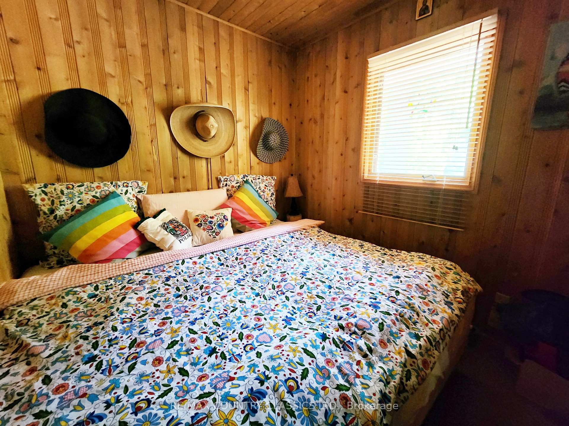 Photo 19 of 111 Suncrest Lane, Madawaska Valley, Madawaska Valley — HOMEH