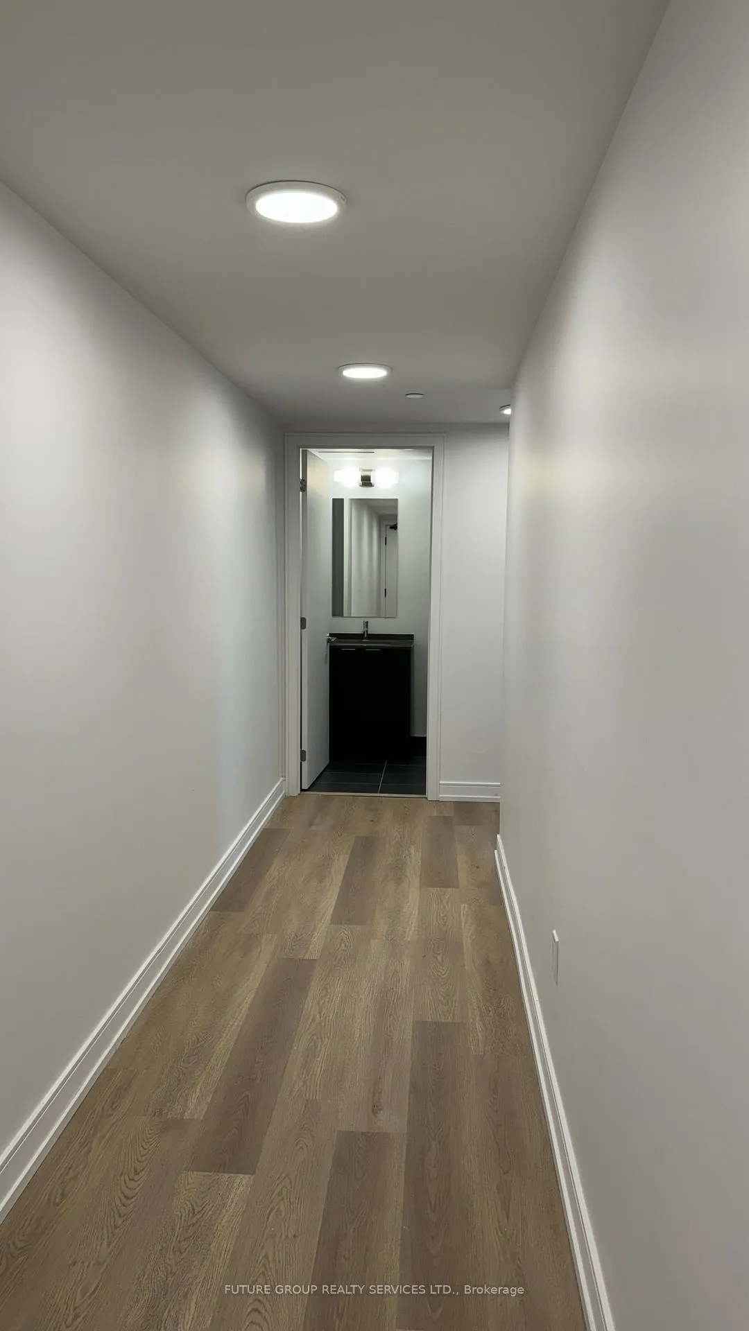 Photo 5 of Unit 1208, 1 Jarvis Street, Hamilton, Beasley — HOMEH