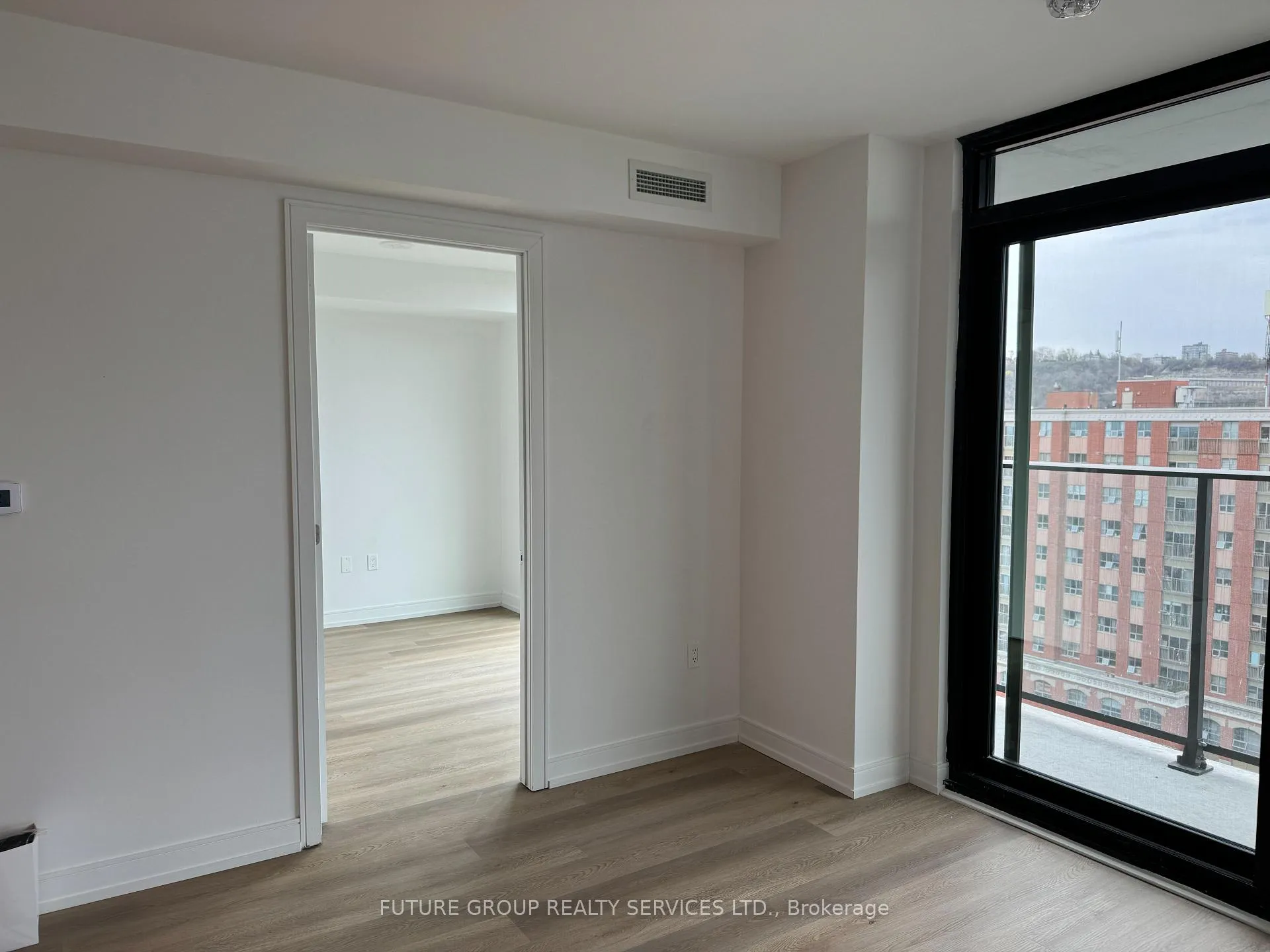 Photo 11 of Unit 1208, 1 Jarvis Street, Hamilton, Beasley — HOMEH