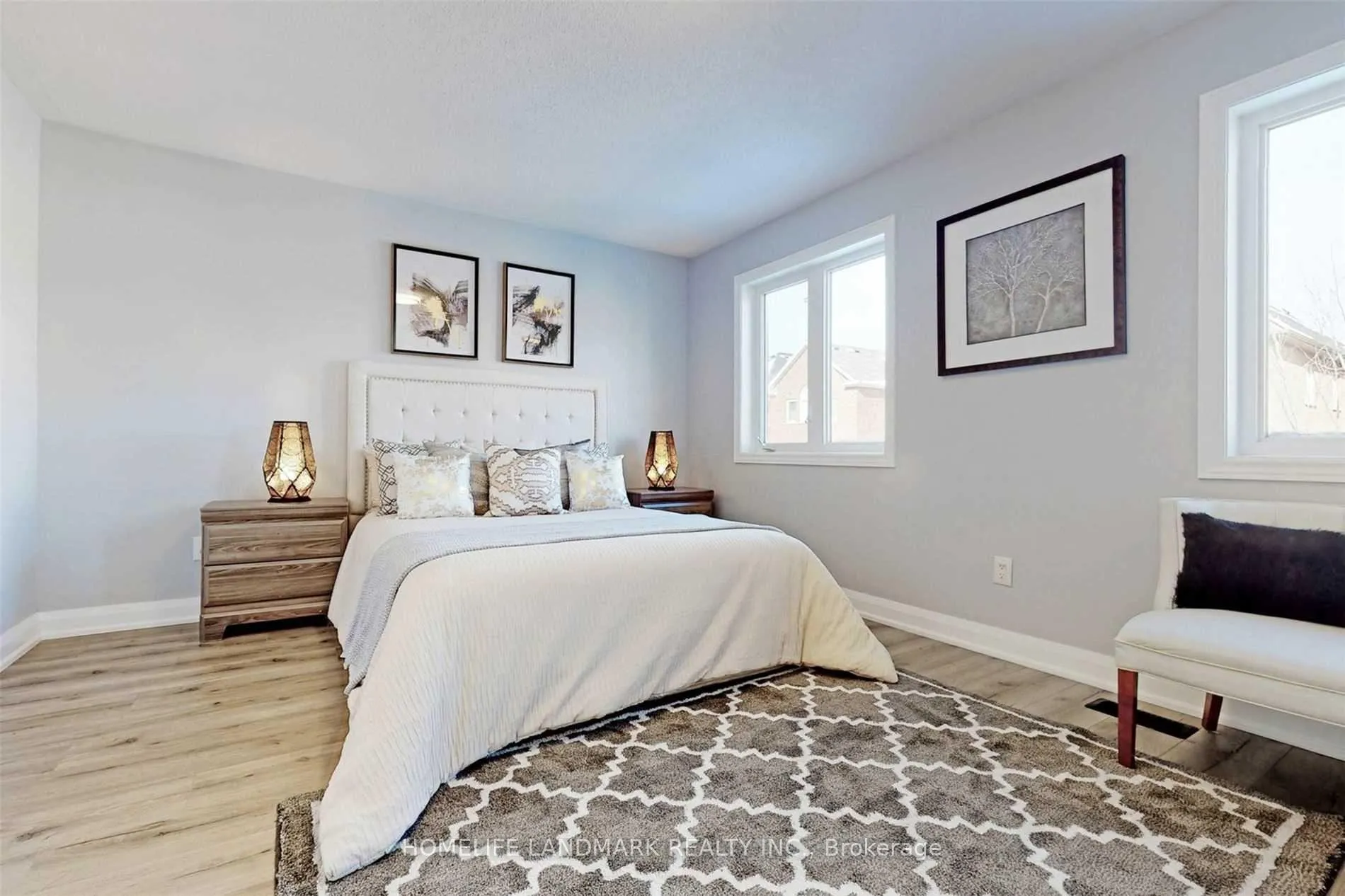 Photo 12 of Unit A, 172 District Avenue, Vaughan, Maple — HOMEH
