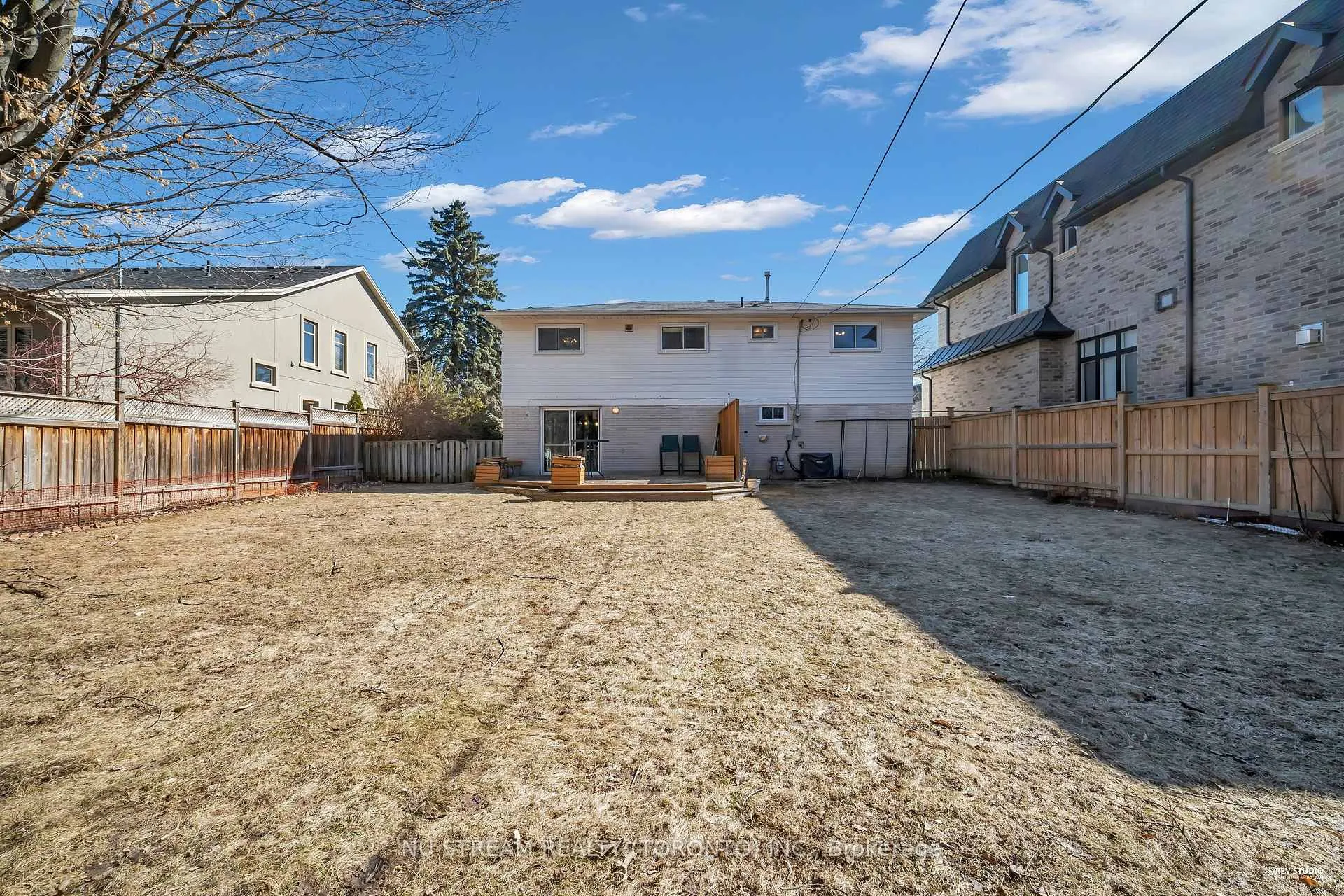 Photo 29 of 18 Emily Carr Street, Markham, Unionville — HOMEH