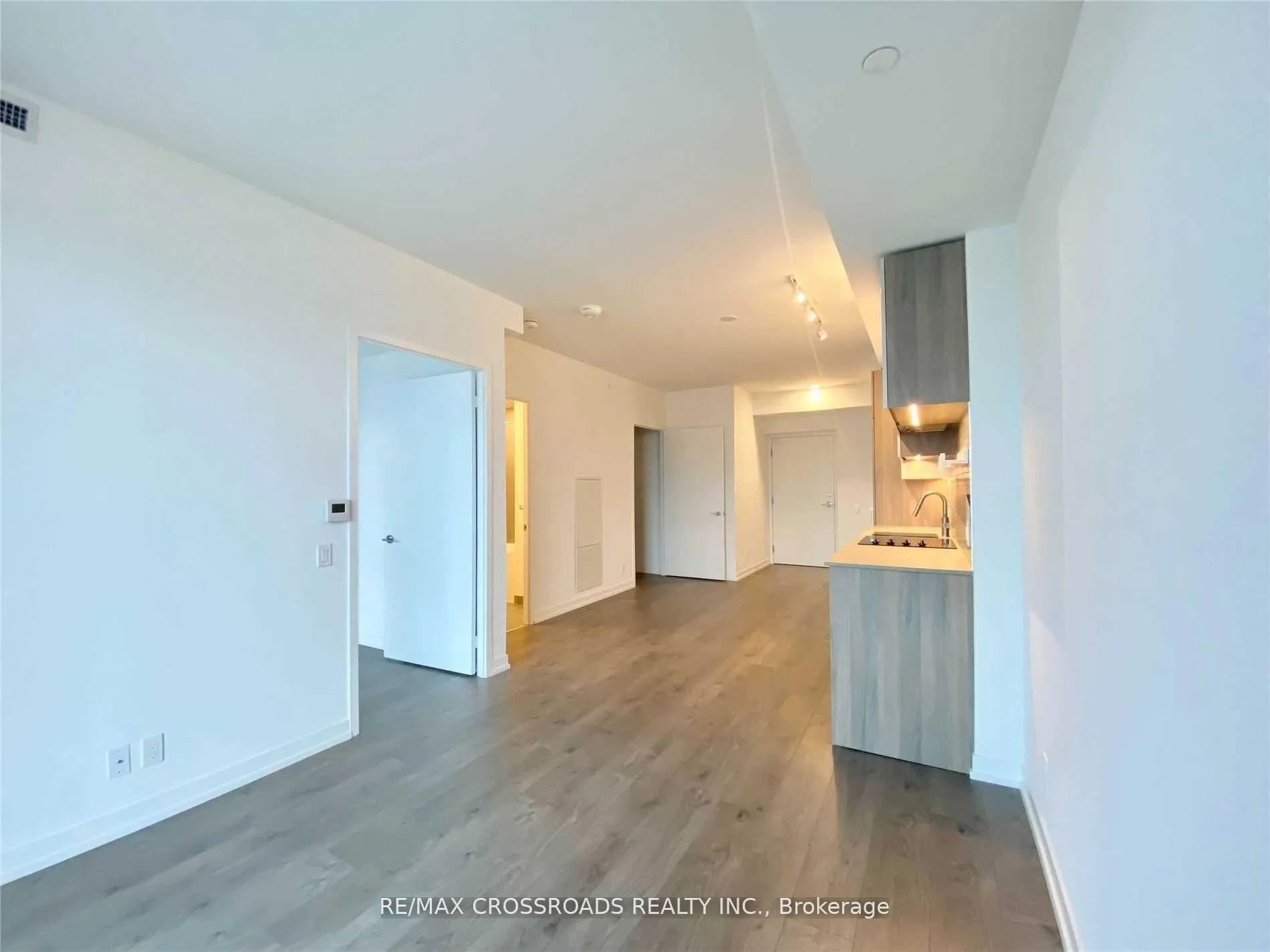 Photo 5 of Unit 4001, 950 Portage Parkway, Vaughan, Vaughan Corporate Centre — HOMEH