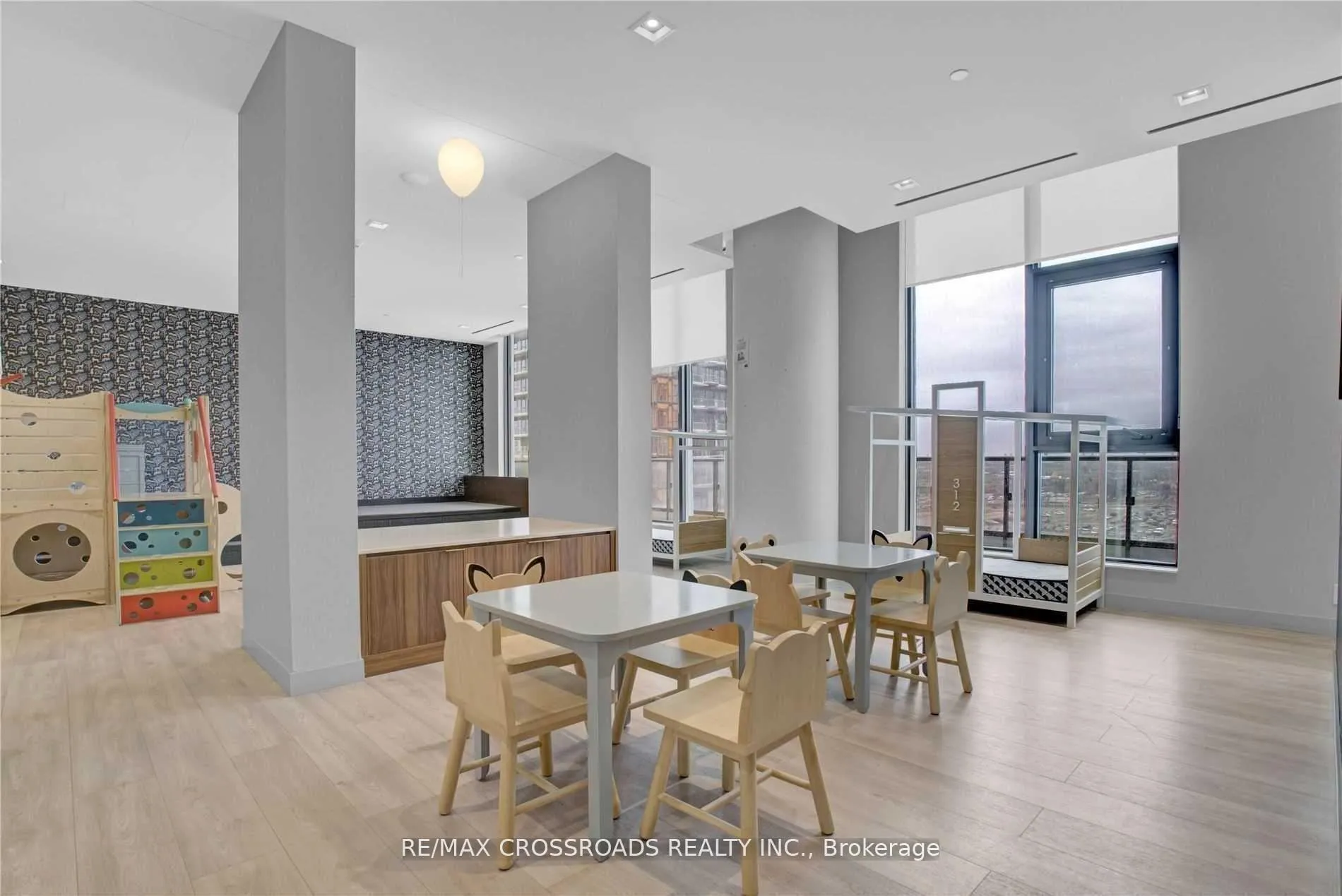 Photo 19 of Unit 4001, 950 Portage Parkway, Vaughan, Vaughan Corporate Centre — HOMEH