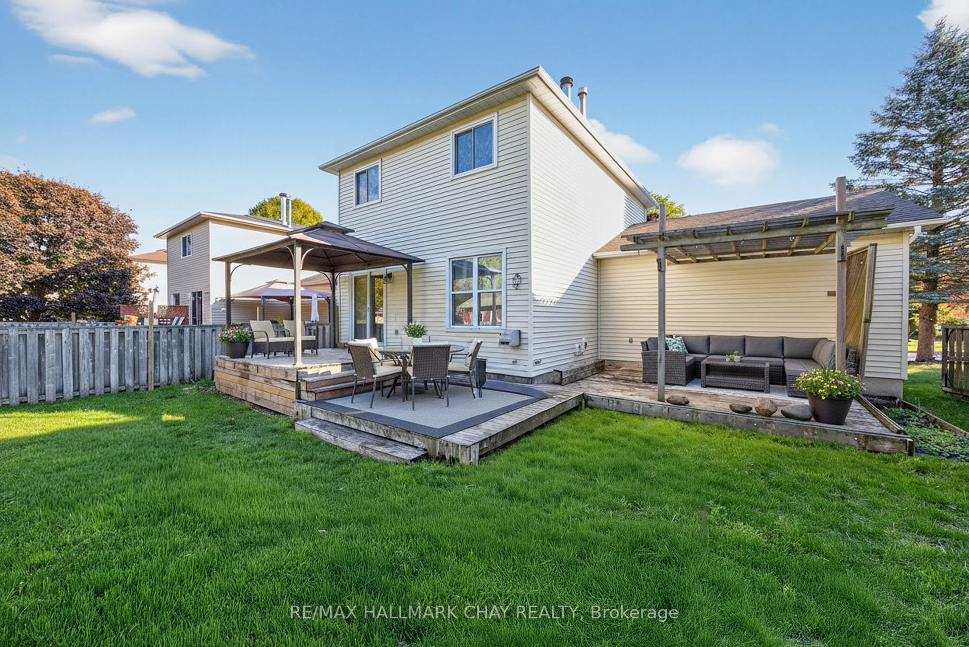 Photo 13 of 714 Candaras Street, Innisfil, Alcona — HOMEH