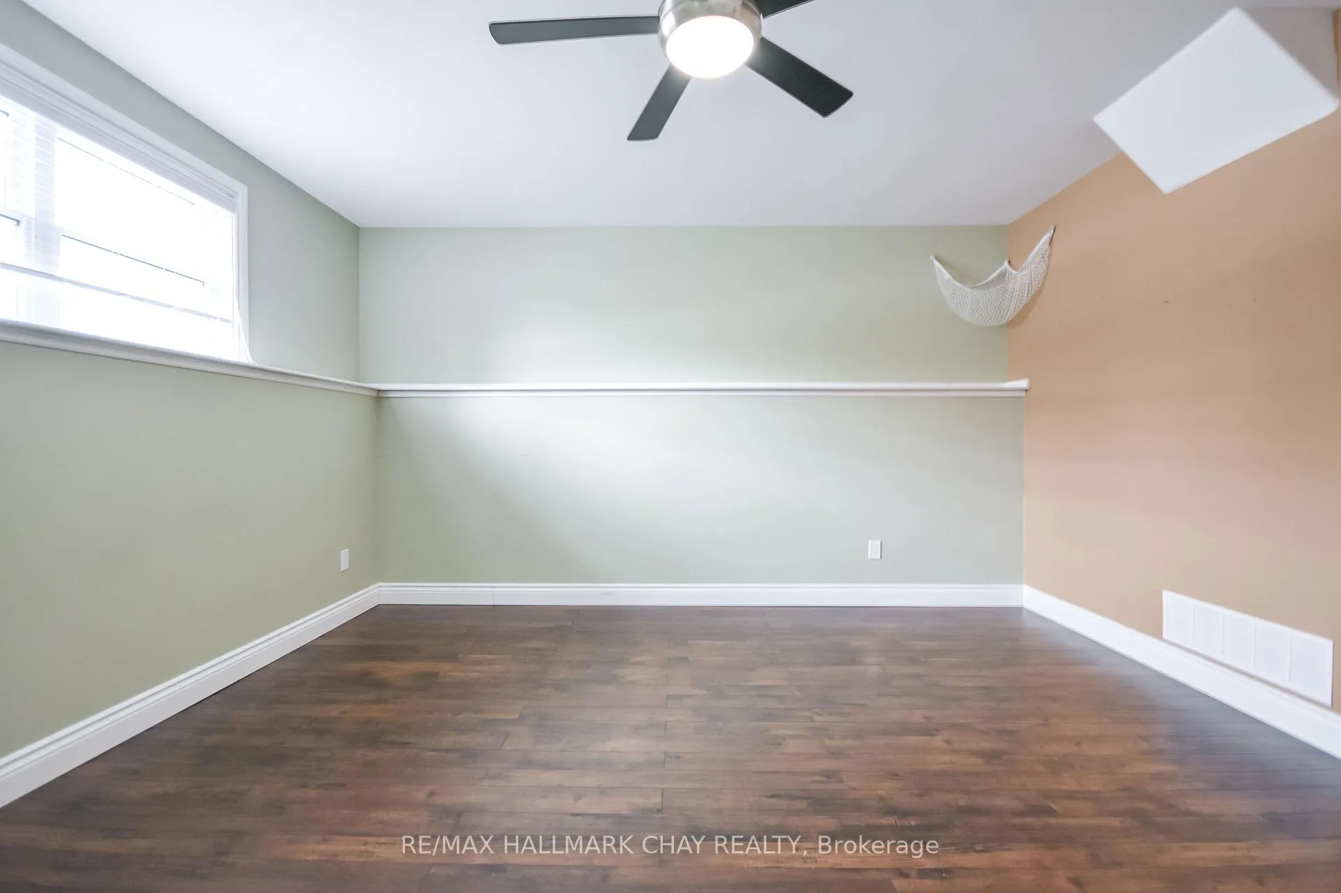 Photo 32 of 4936 Vasey Road, Midland — HOMEH