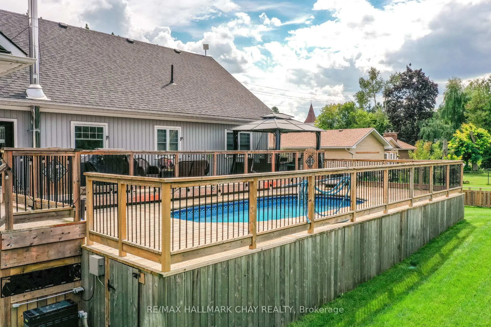 Photo 43 of 4936 Vasey Road, Midland — HOMEH